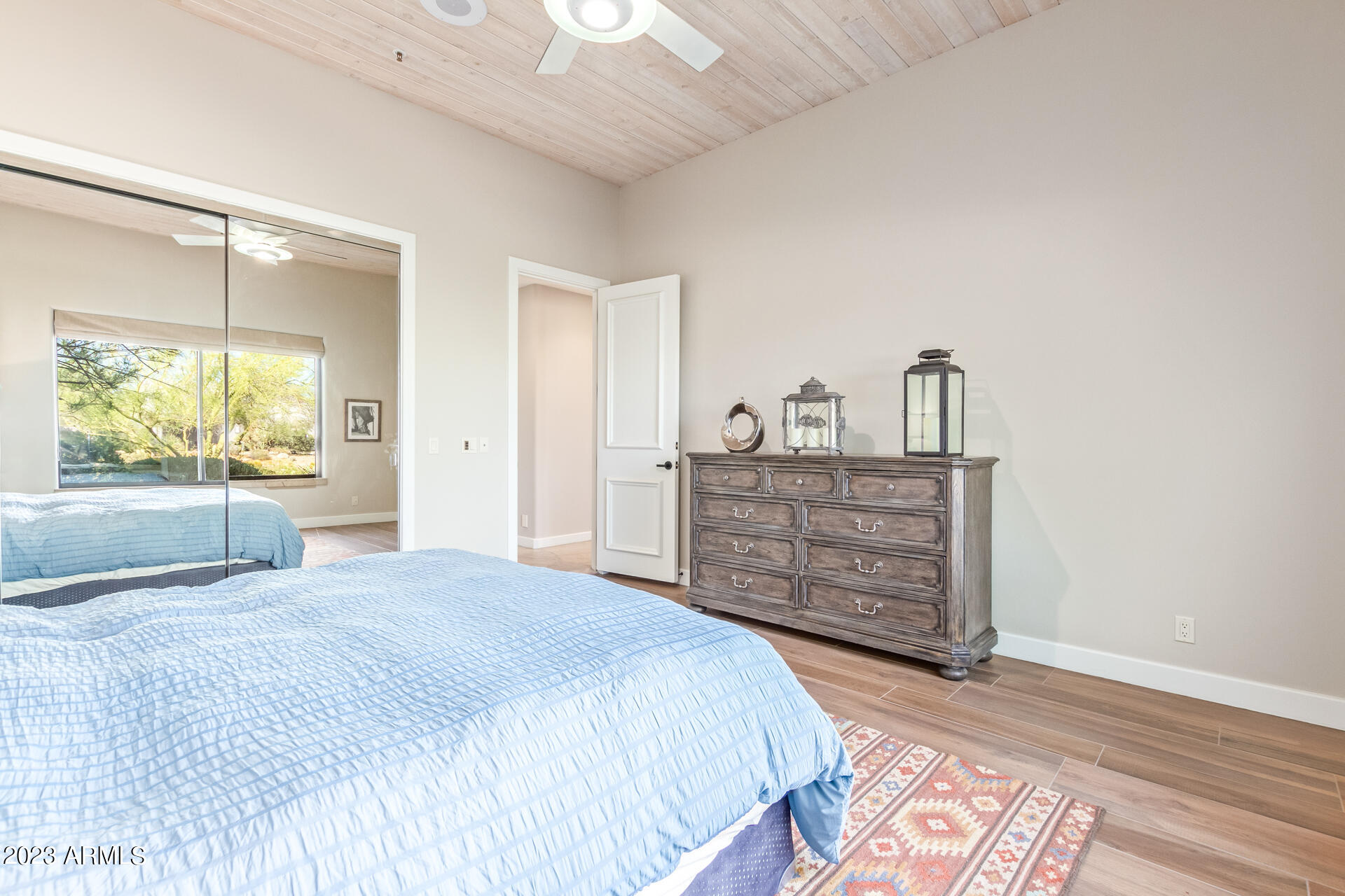 24200 N ALMA SCHOOL Road, 41