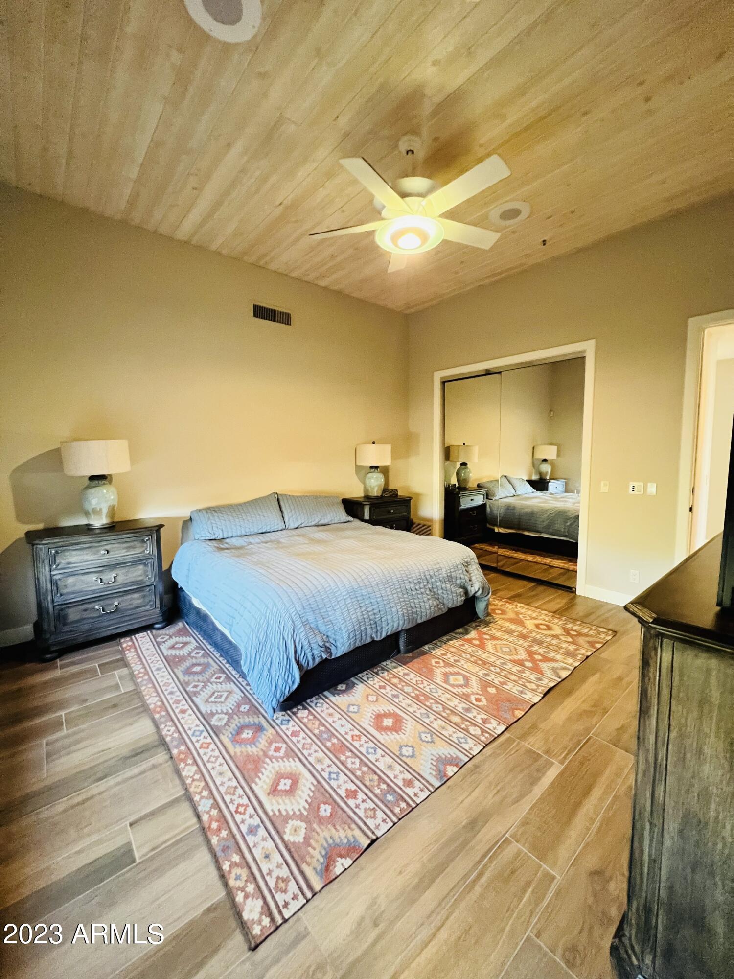 24200 N ALMA SCHOOL Road, 41