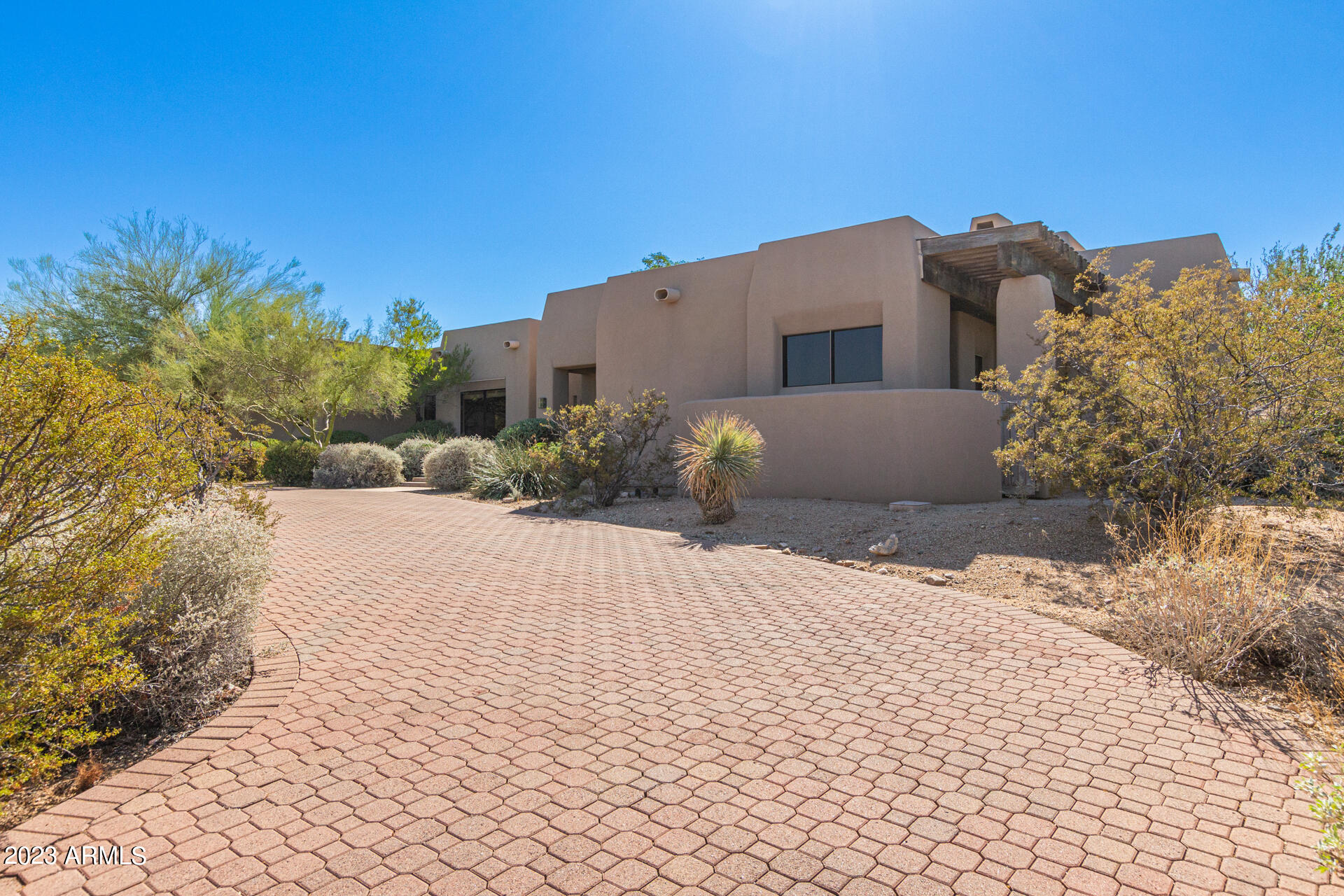 24200 N ALMA SCHOOL Road, 41