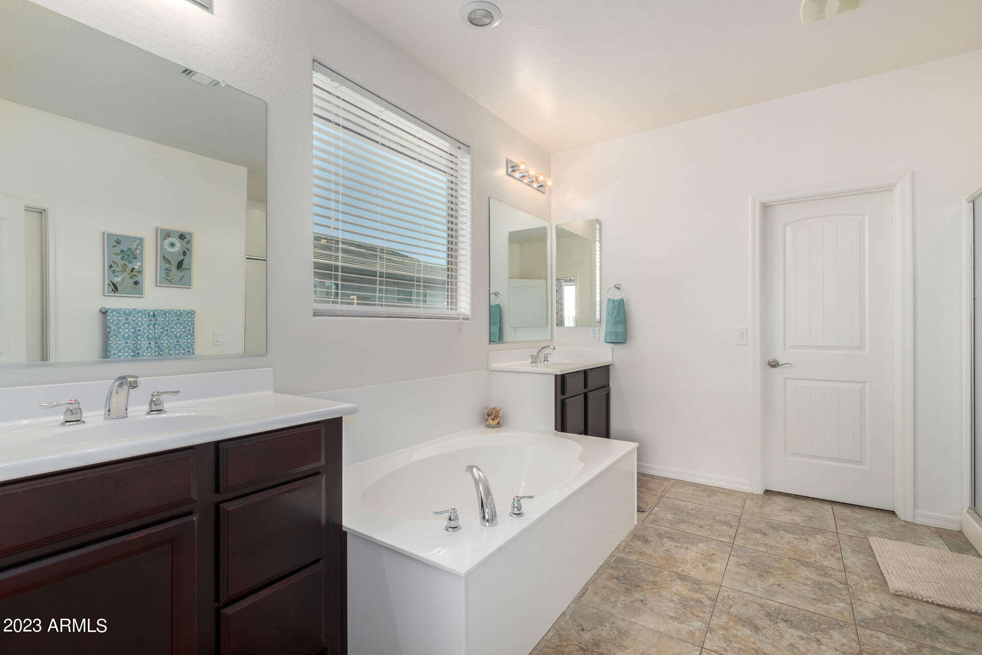 4361 W SOUTH BUTTE Road