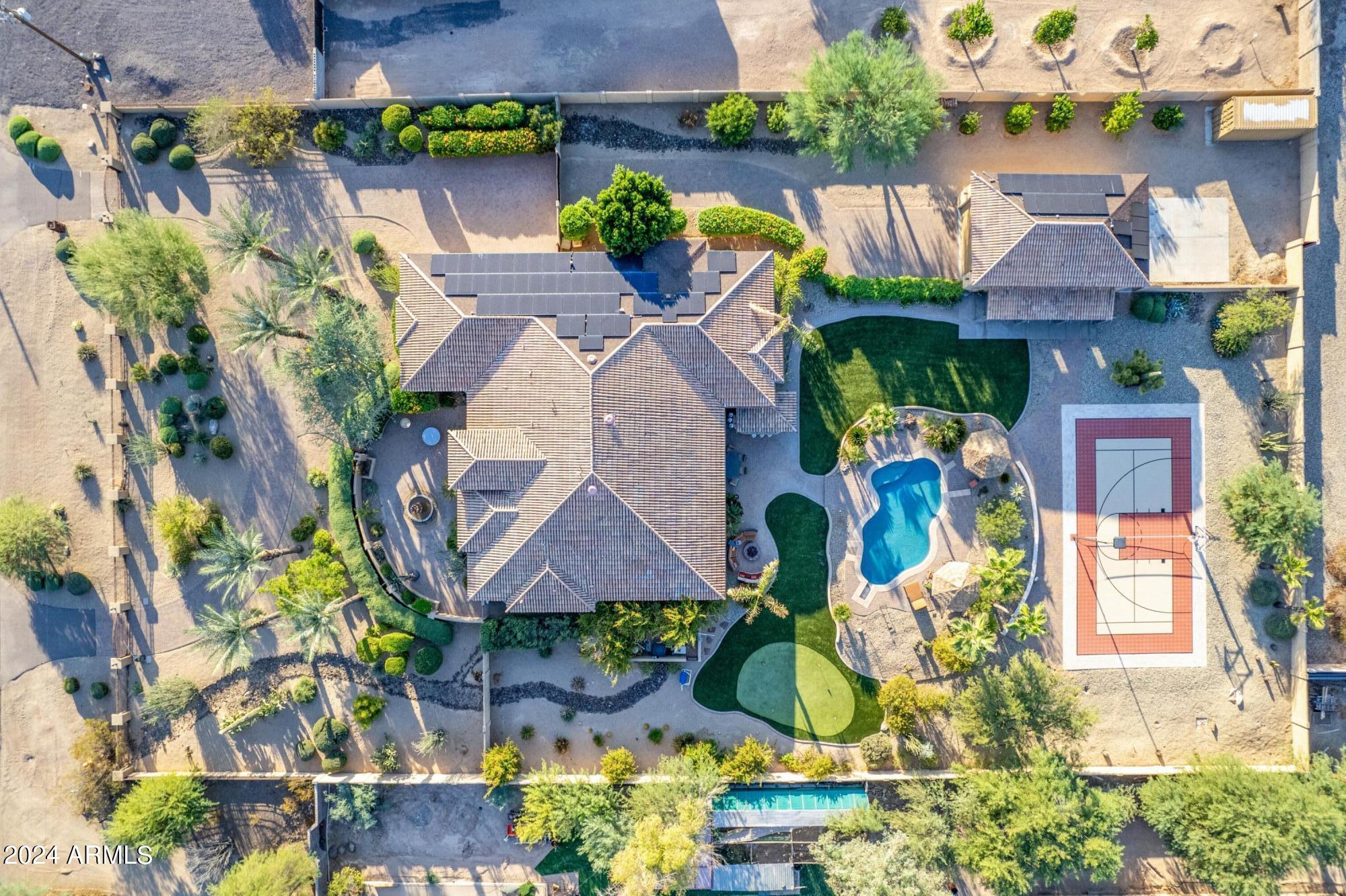 6308 W PARKSIDE Lane