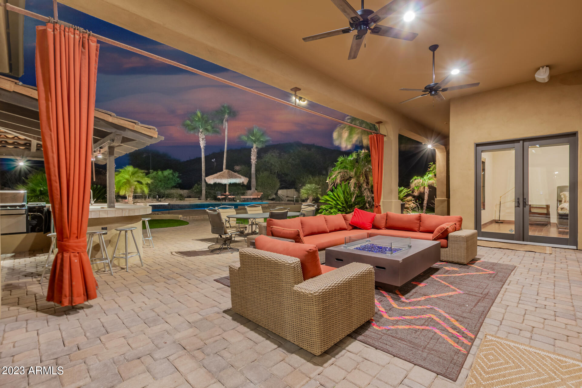 6308 W PARKSIDE Lane