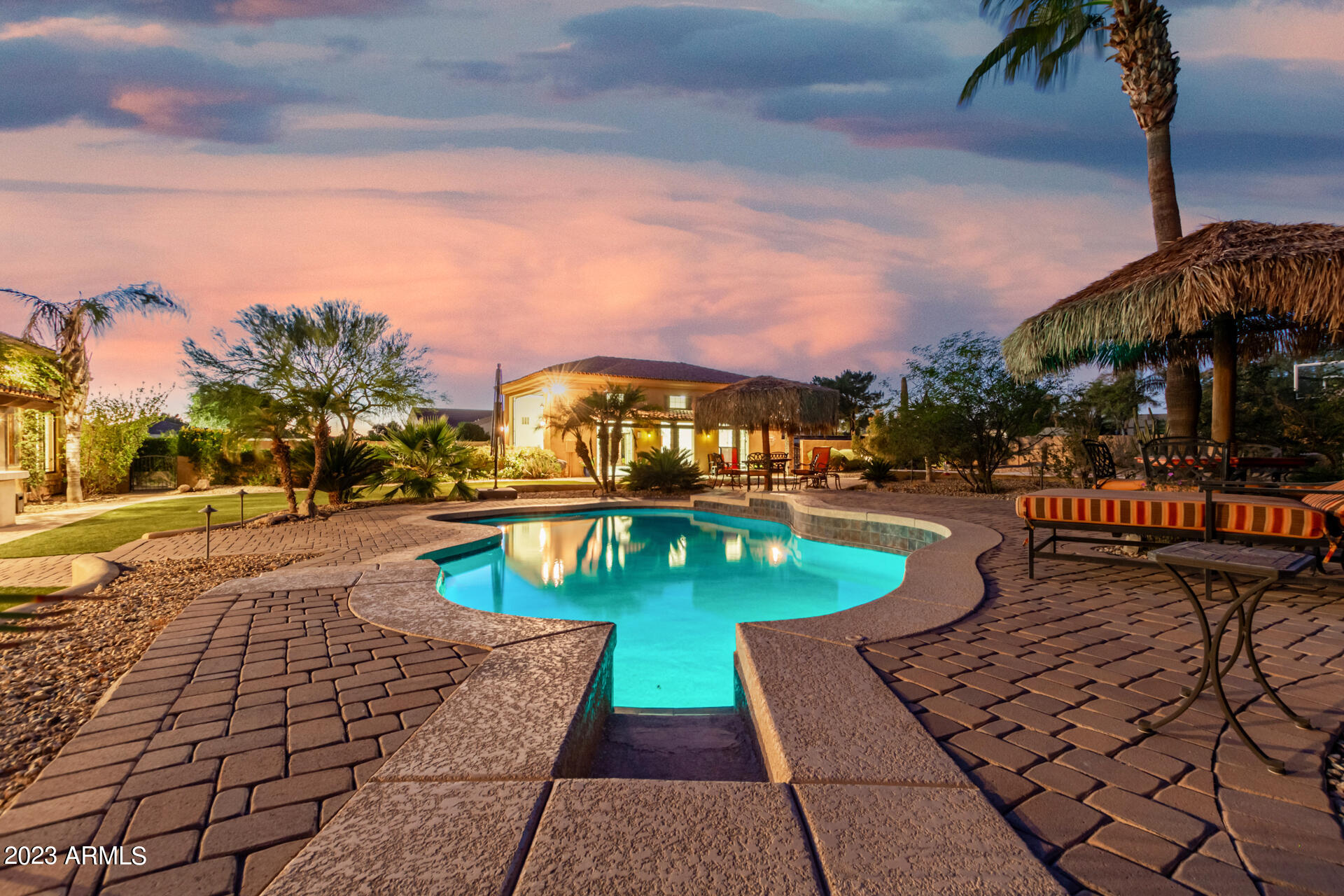 6308 W PARKSIDE Lane