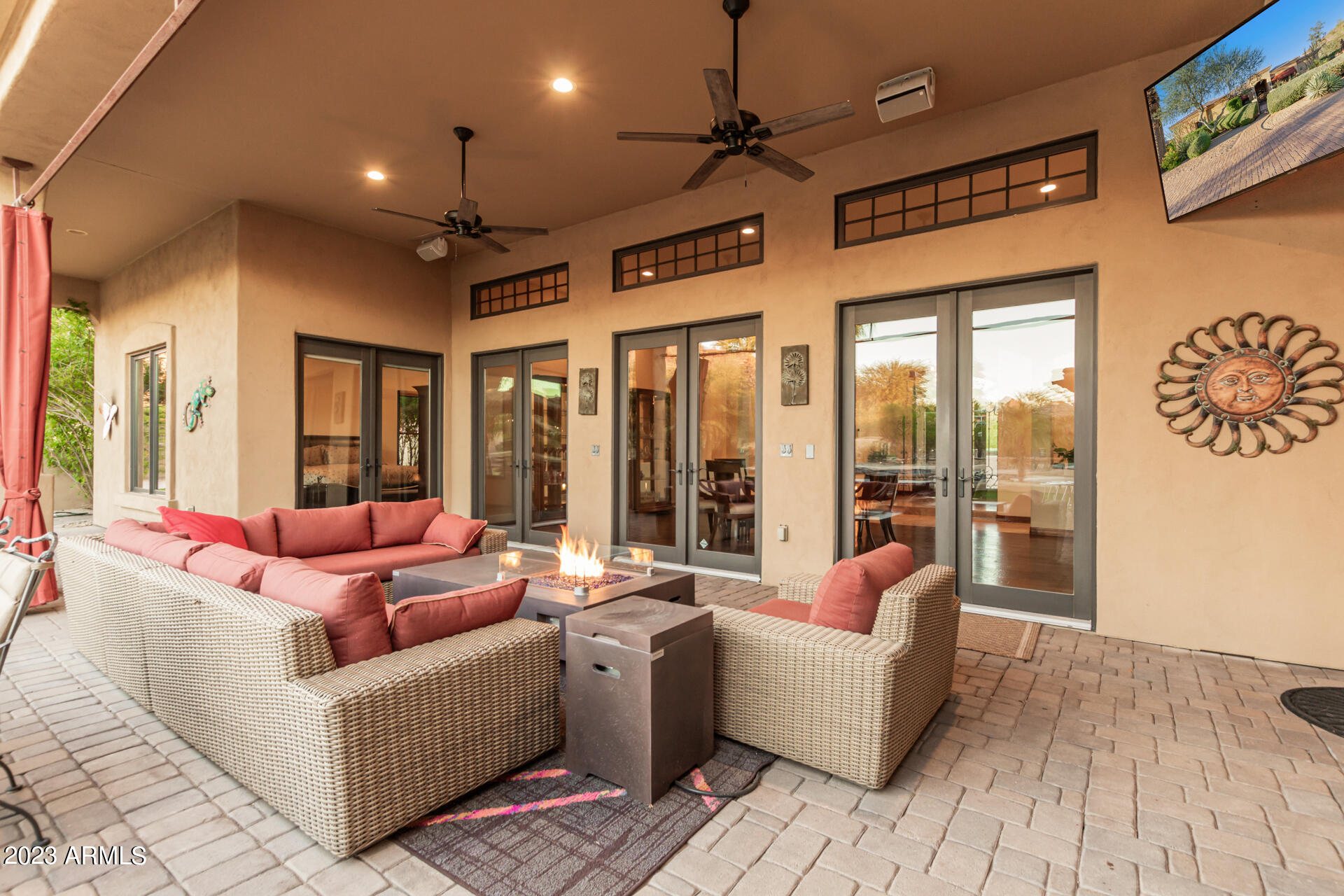 6308 W PARKSIDE Lane