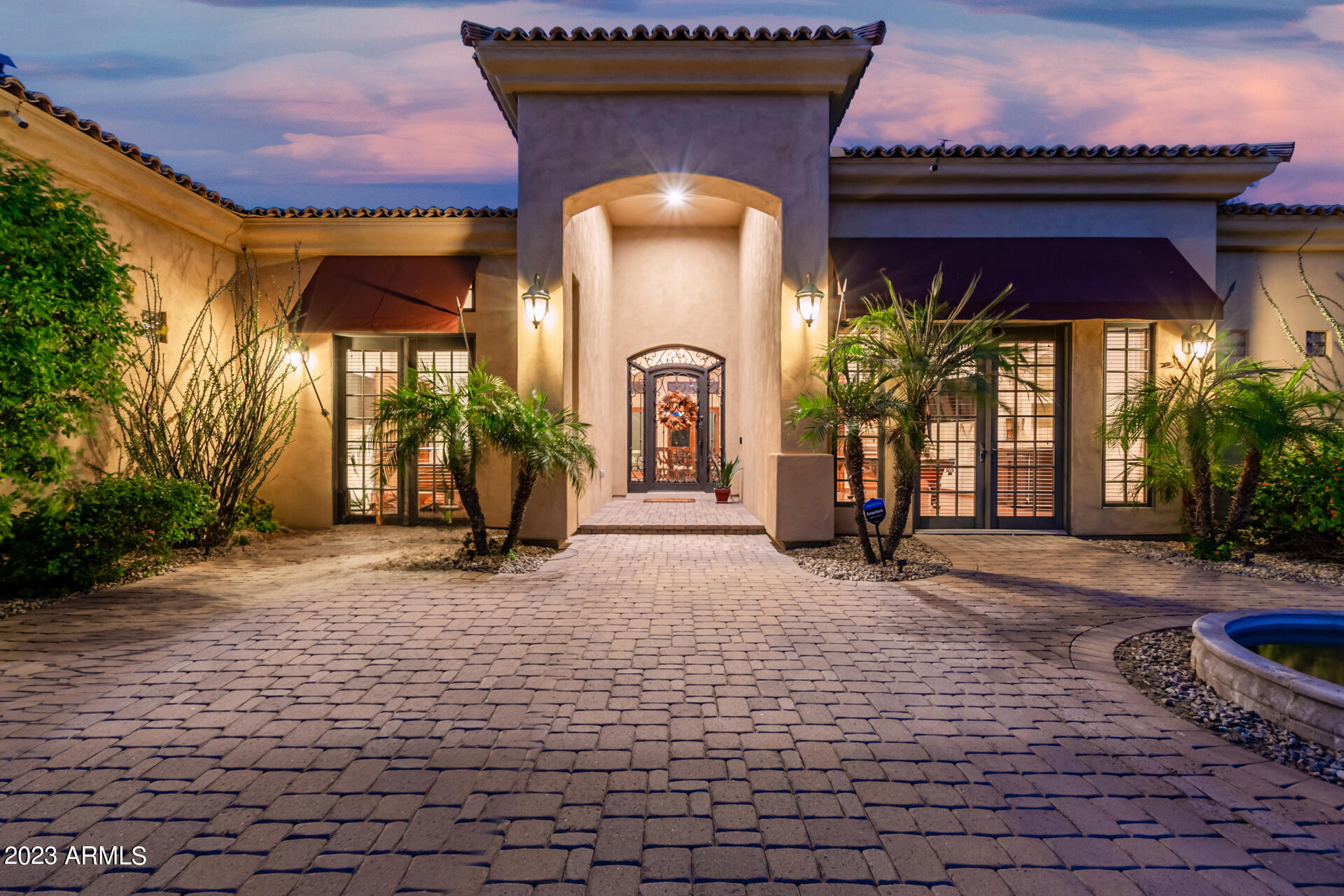 6308 W PARKSIDE Lane