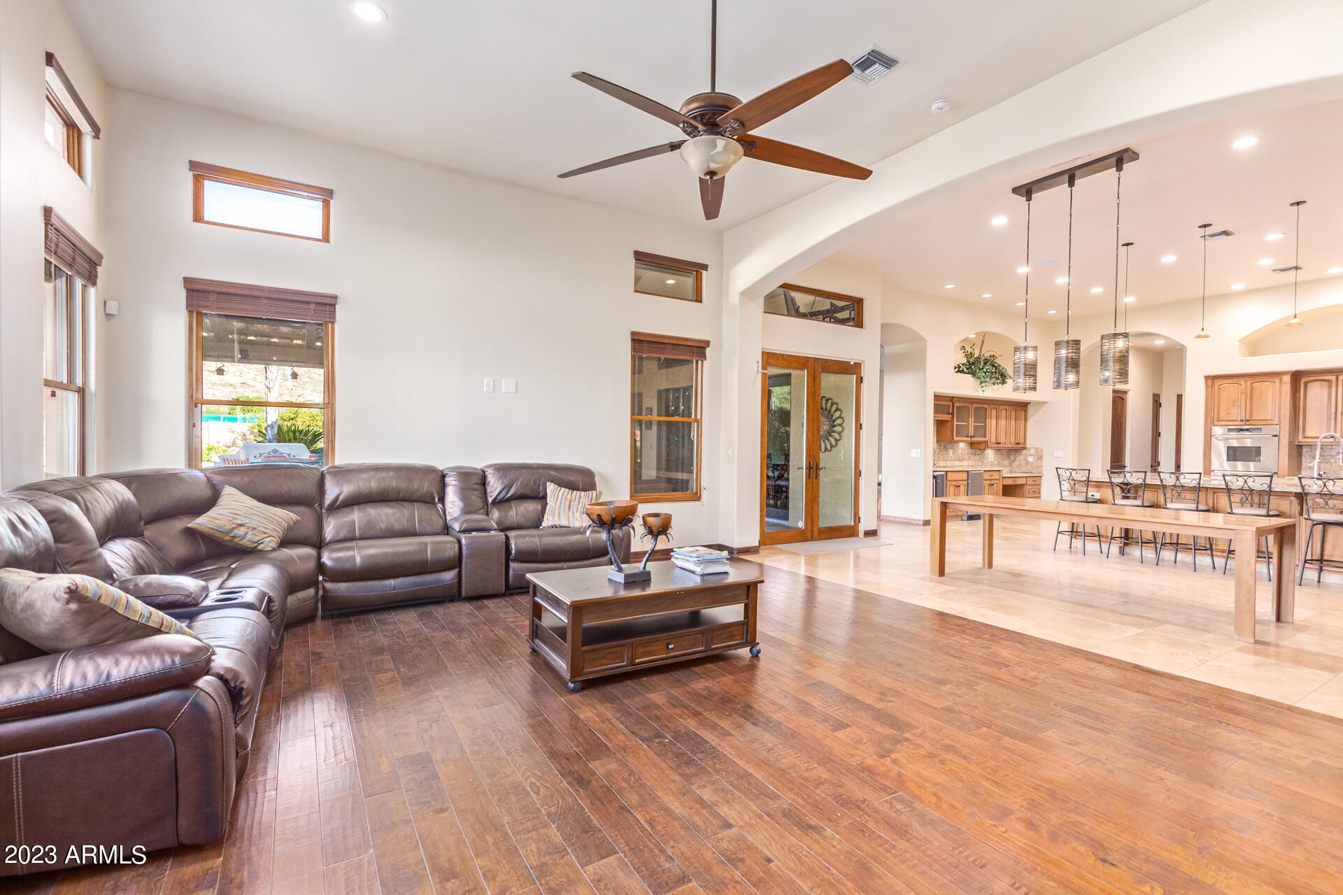 6308 W PARKSIDE Lane