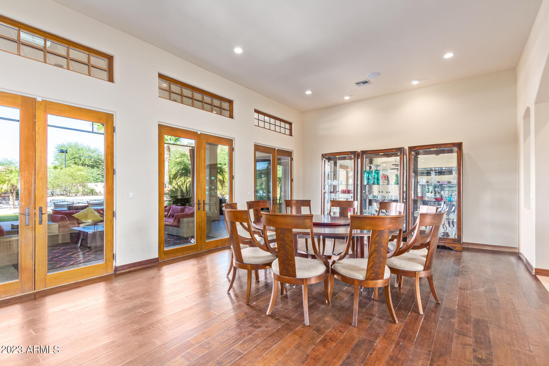 6308 W PARKSIDE Lane