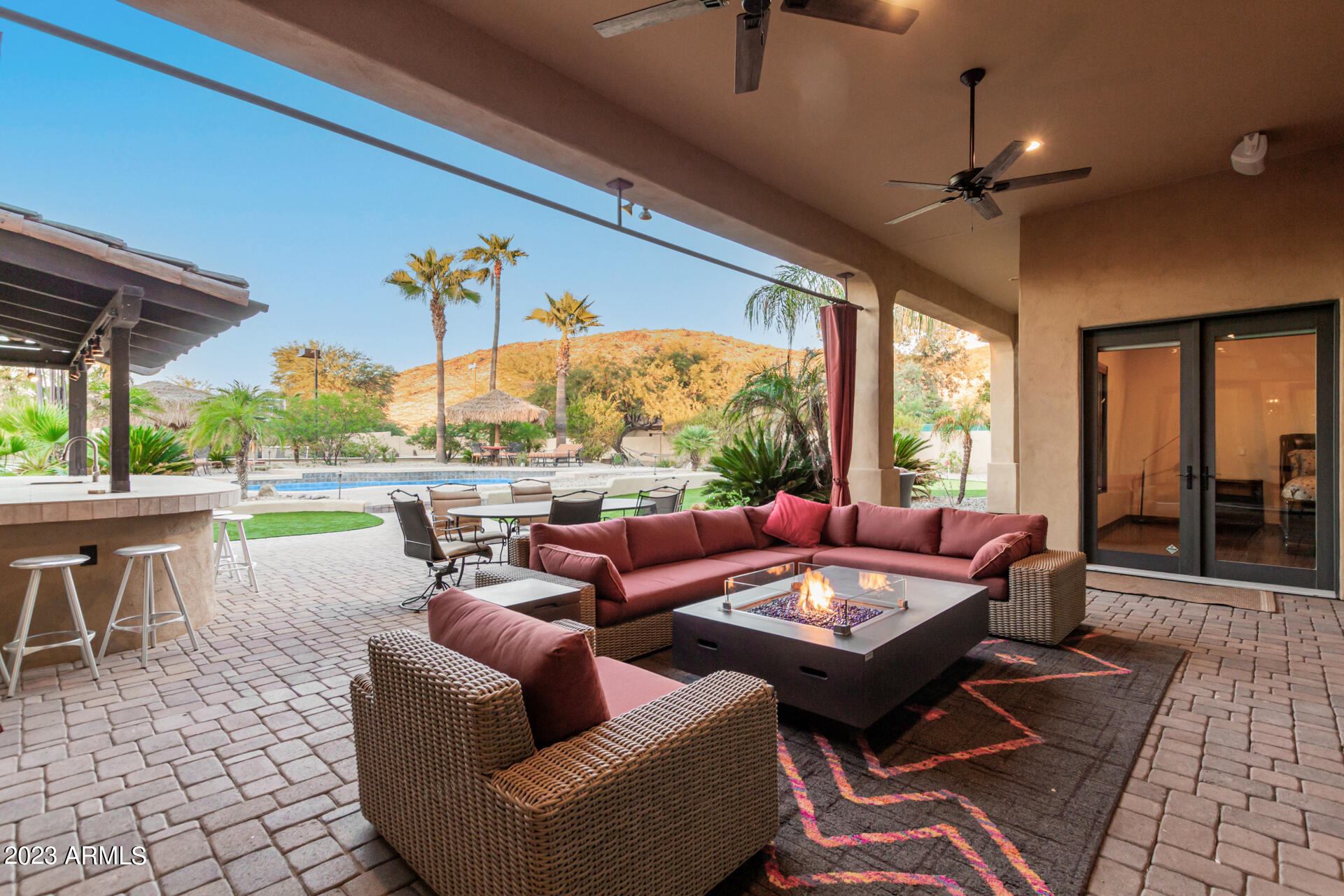 6308 W PARKSIDE Lane