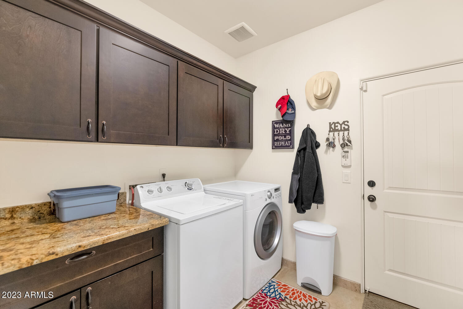 307 E DESERT HILLS Drive