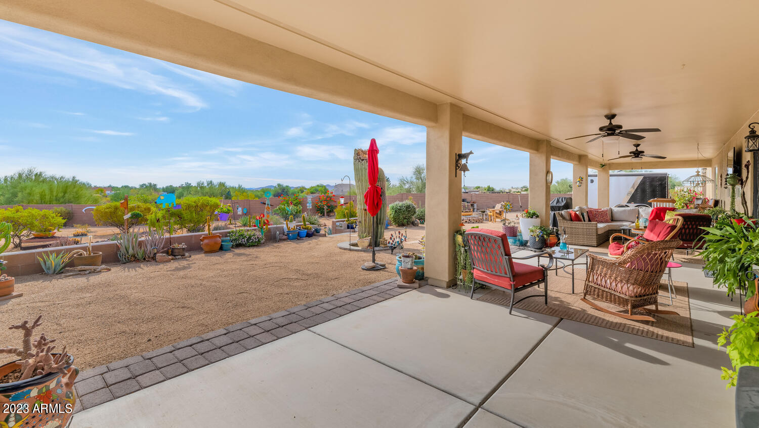 307 E DESERT HILLS Drive