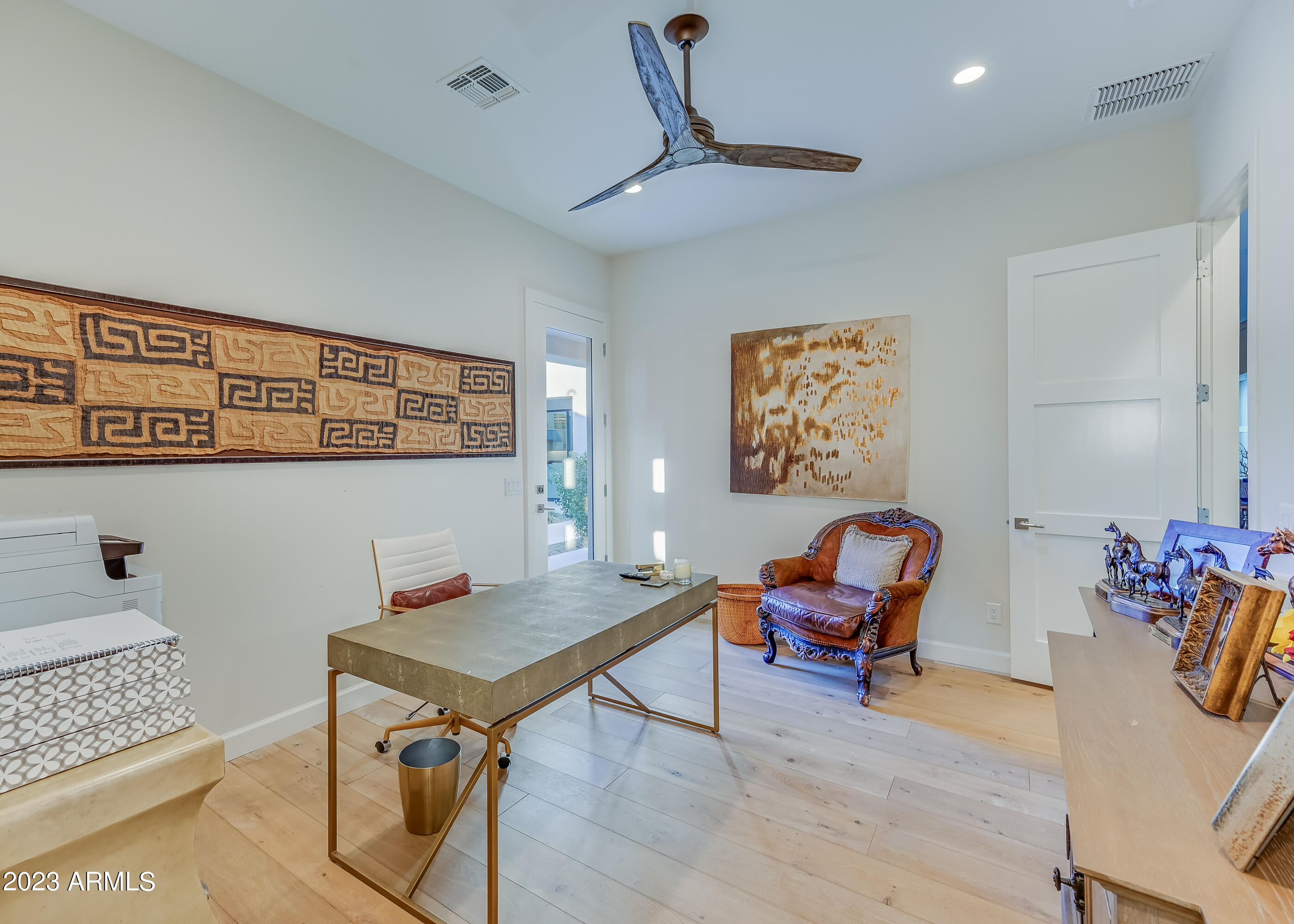 11748 E QUAIL TRACK Drive E