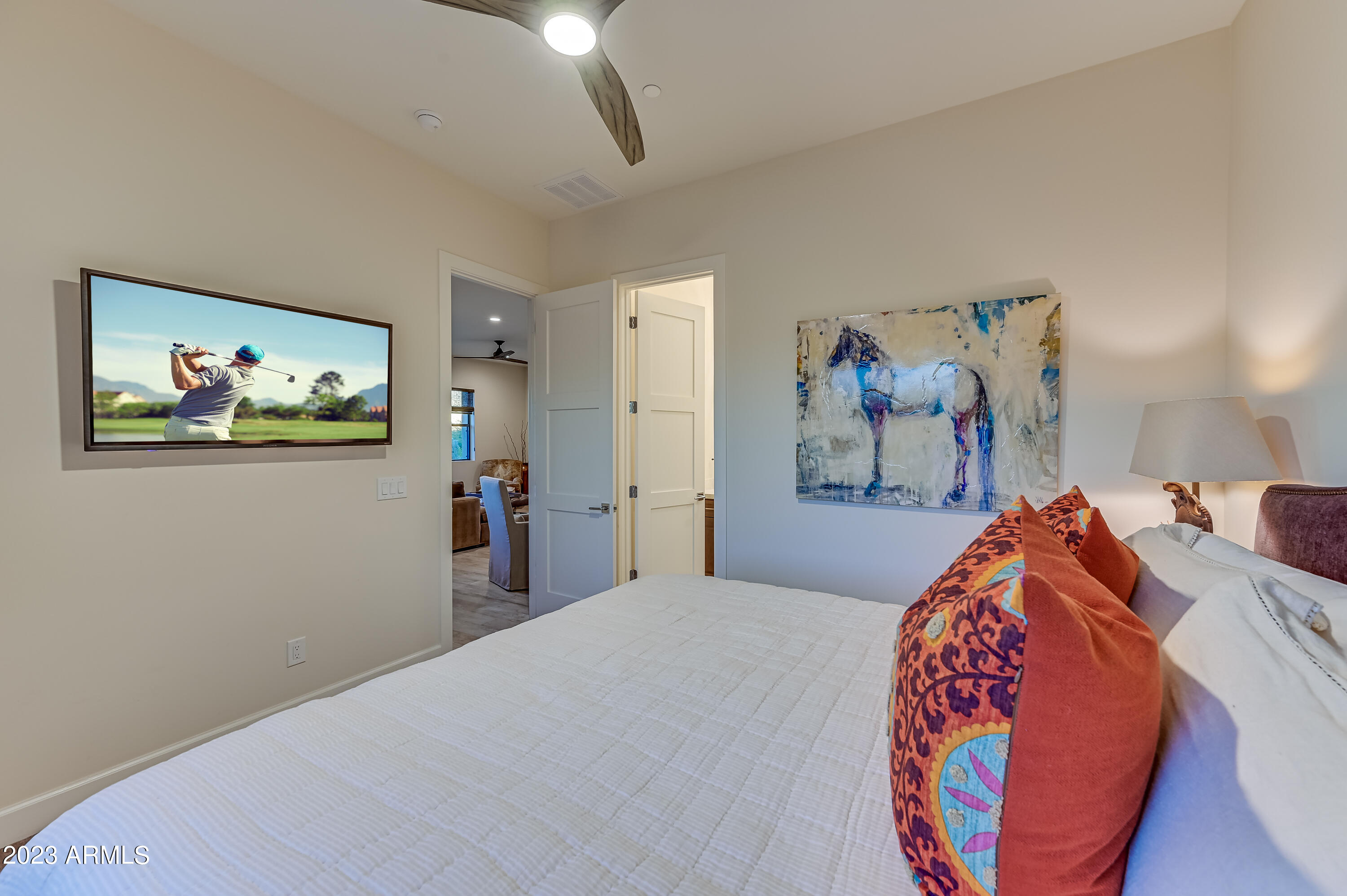 11748 E QUAIL TRACK Drive E