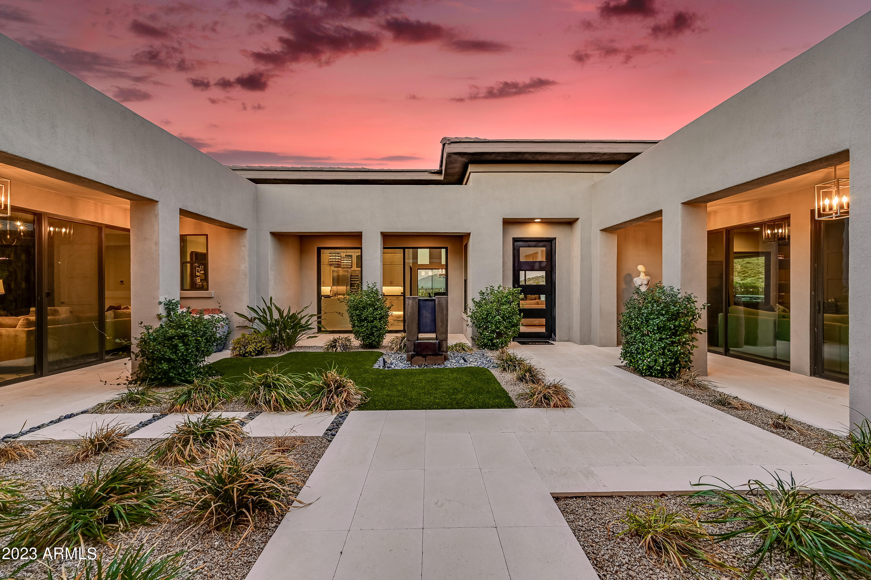 11748 E QUAIL TRACK Drive E