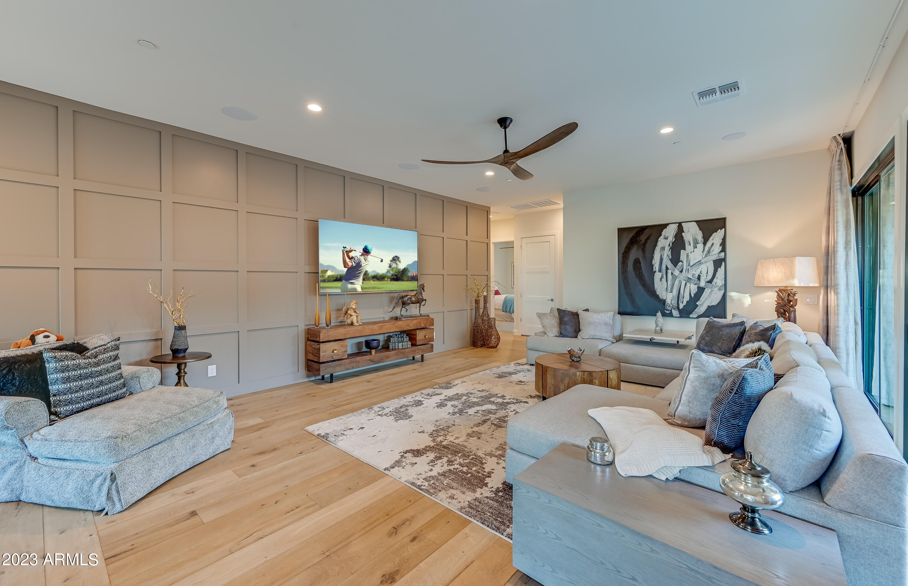 11748 E QUAIL TRACK Drive E