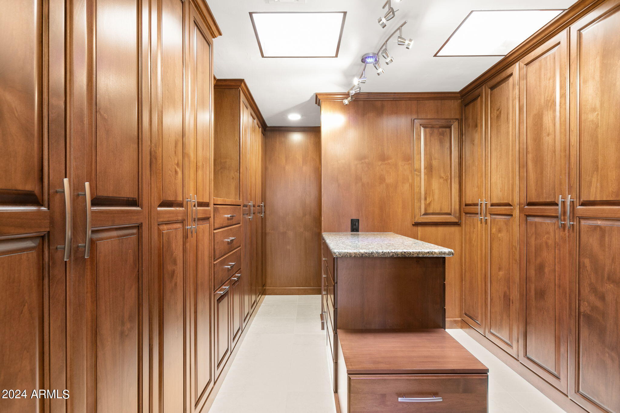 10111 E Cholla Street