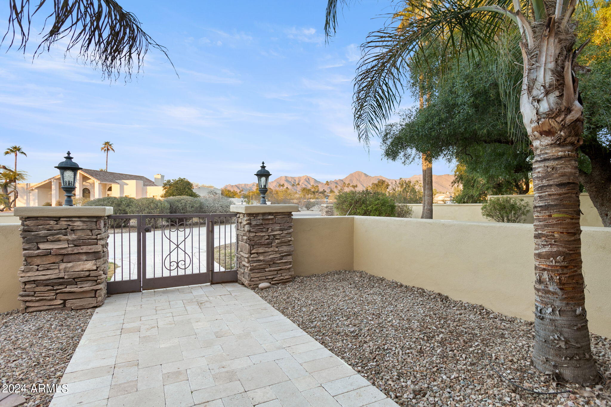 10111 E Cholla Street