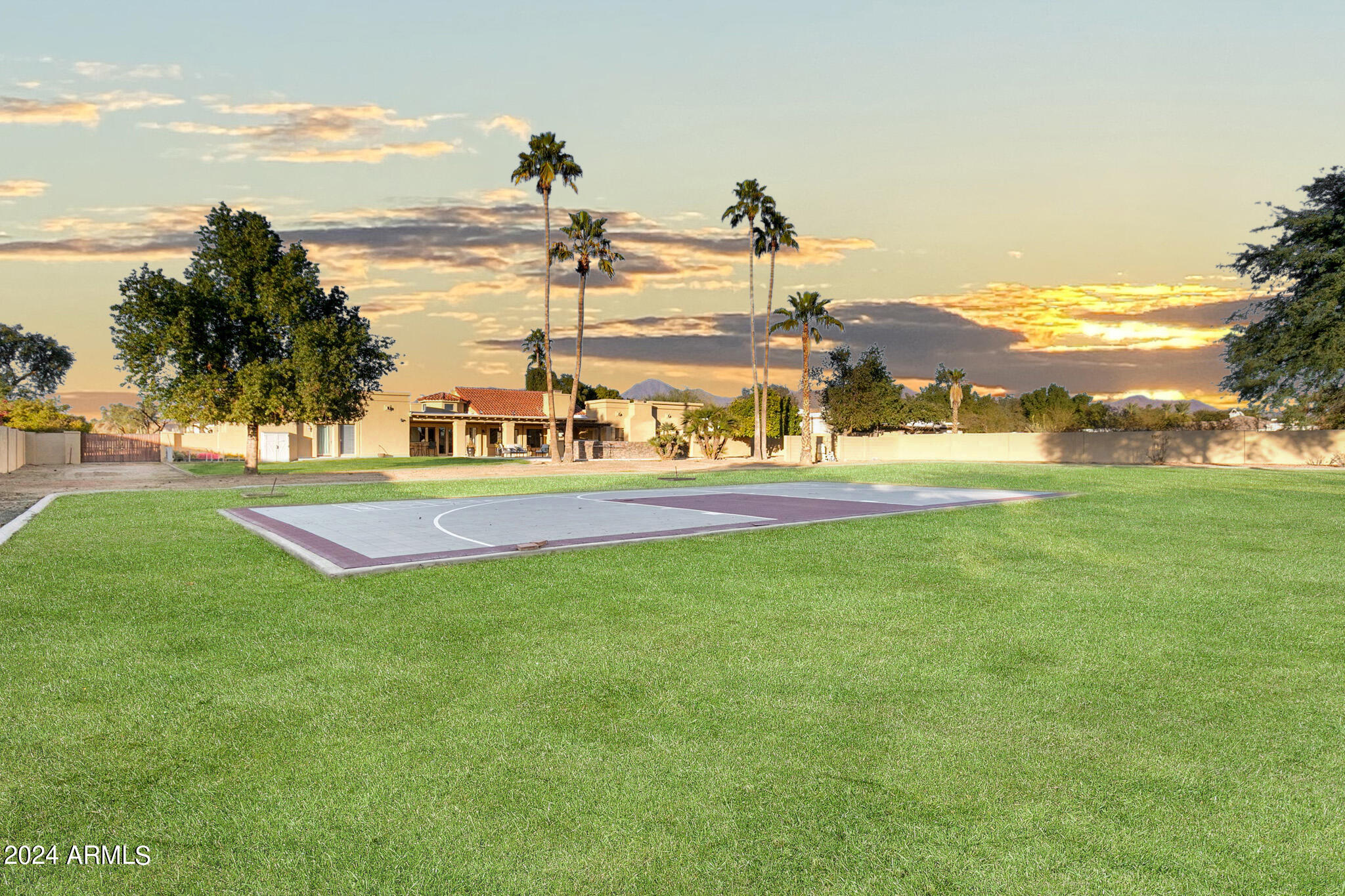 10111 E Cholla Street