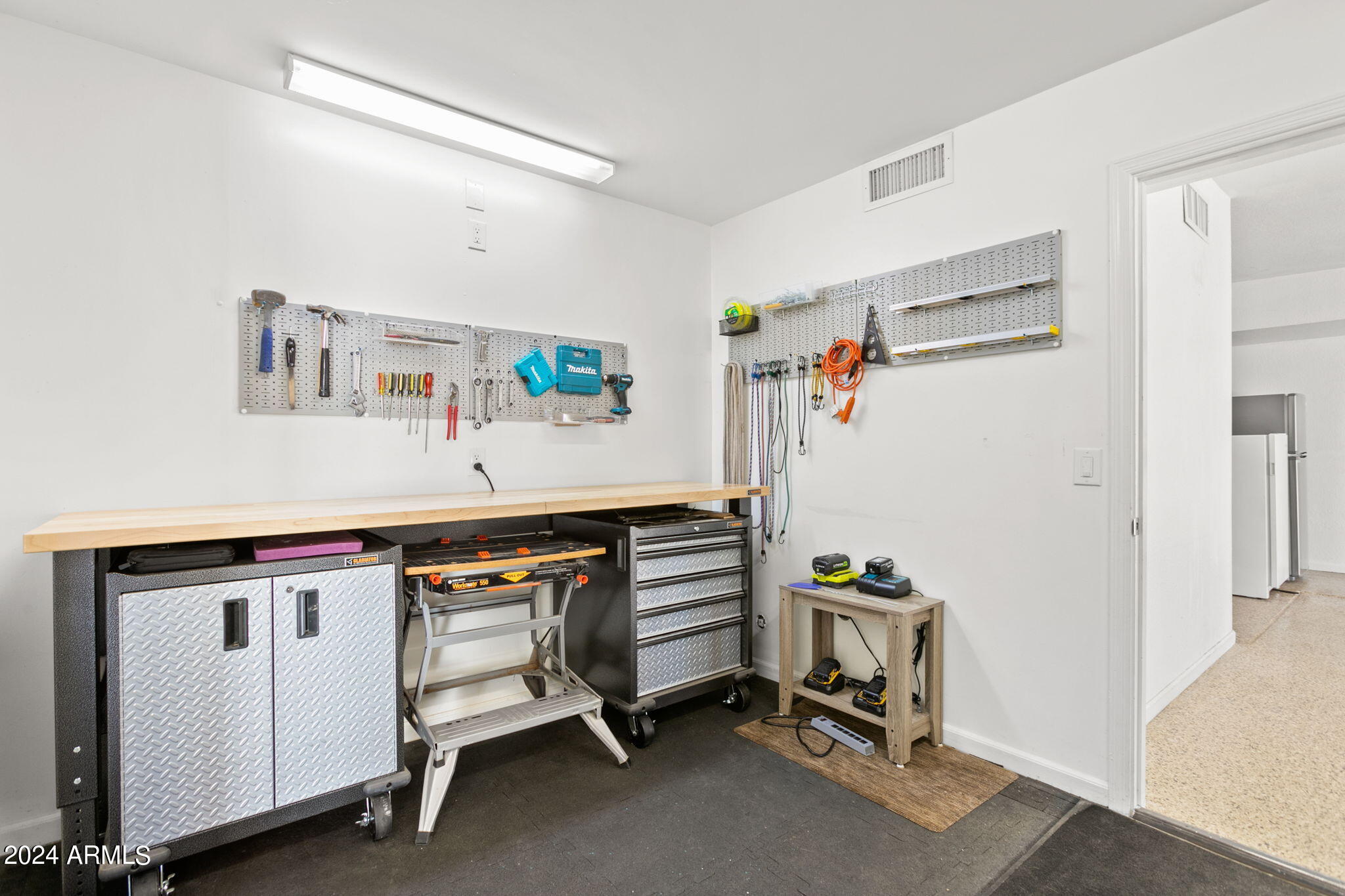 10111 E Cholla Street