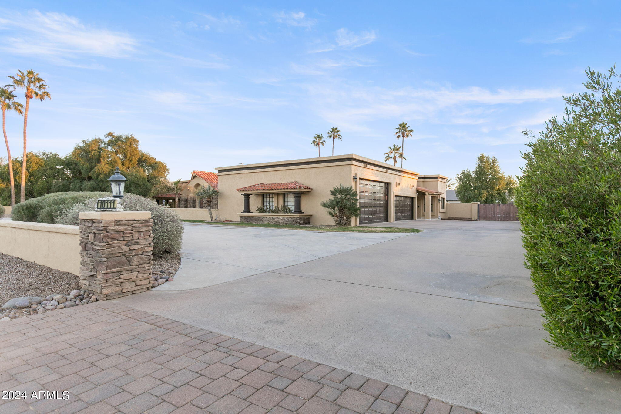 10111 E Cholla Street