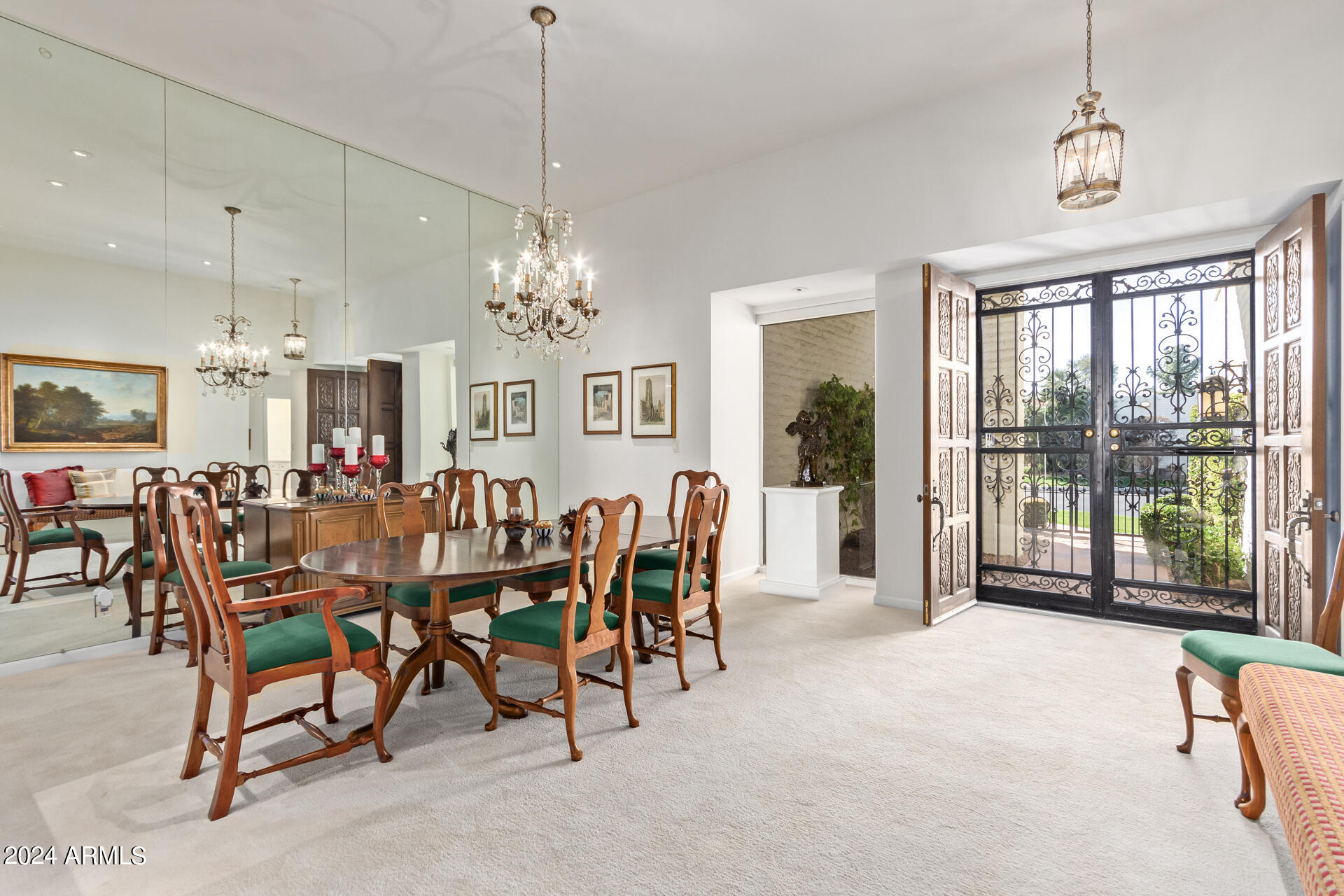 7322 E MCLELLAN Boulevard