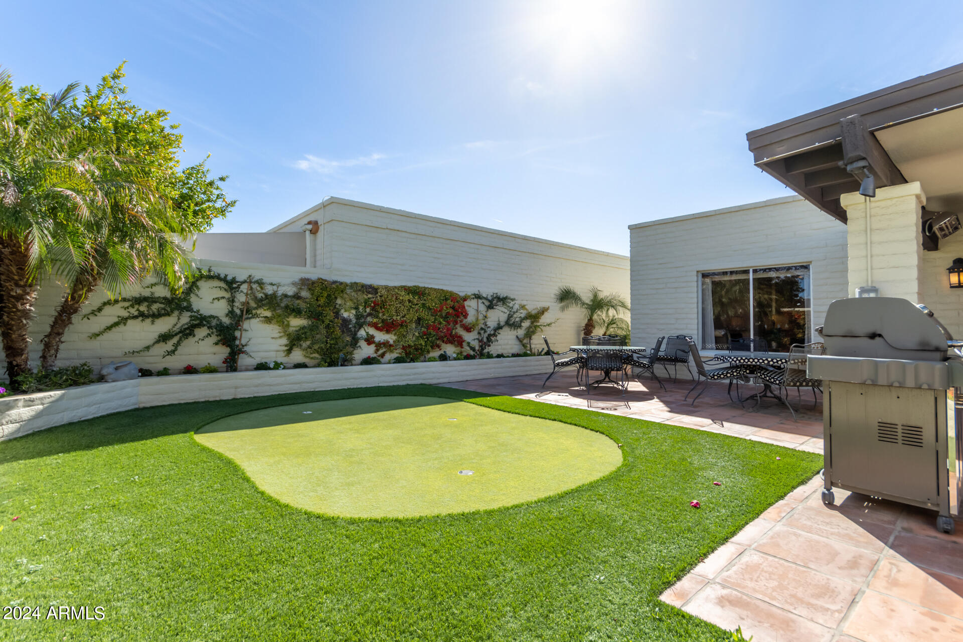 7322 E MCLELLAN Boulevard