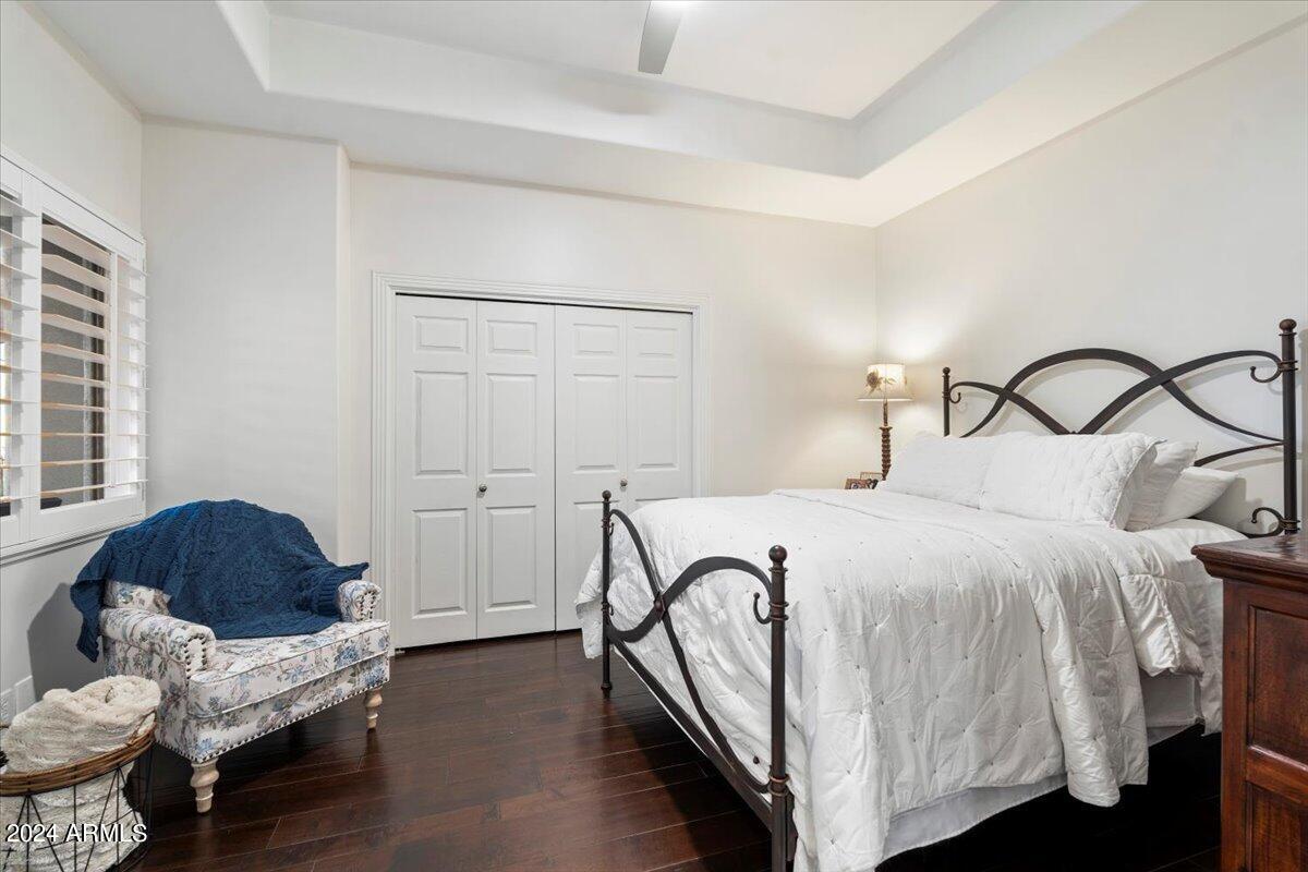 25267 N RANCH GATE Road