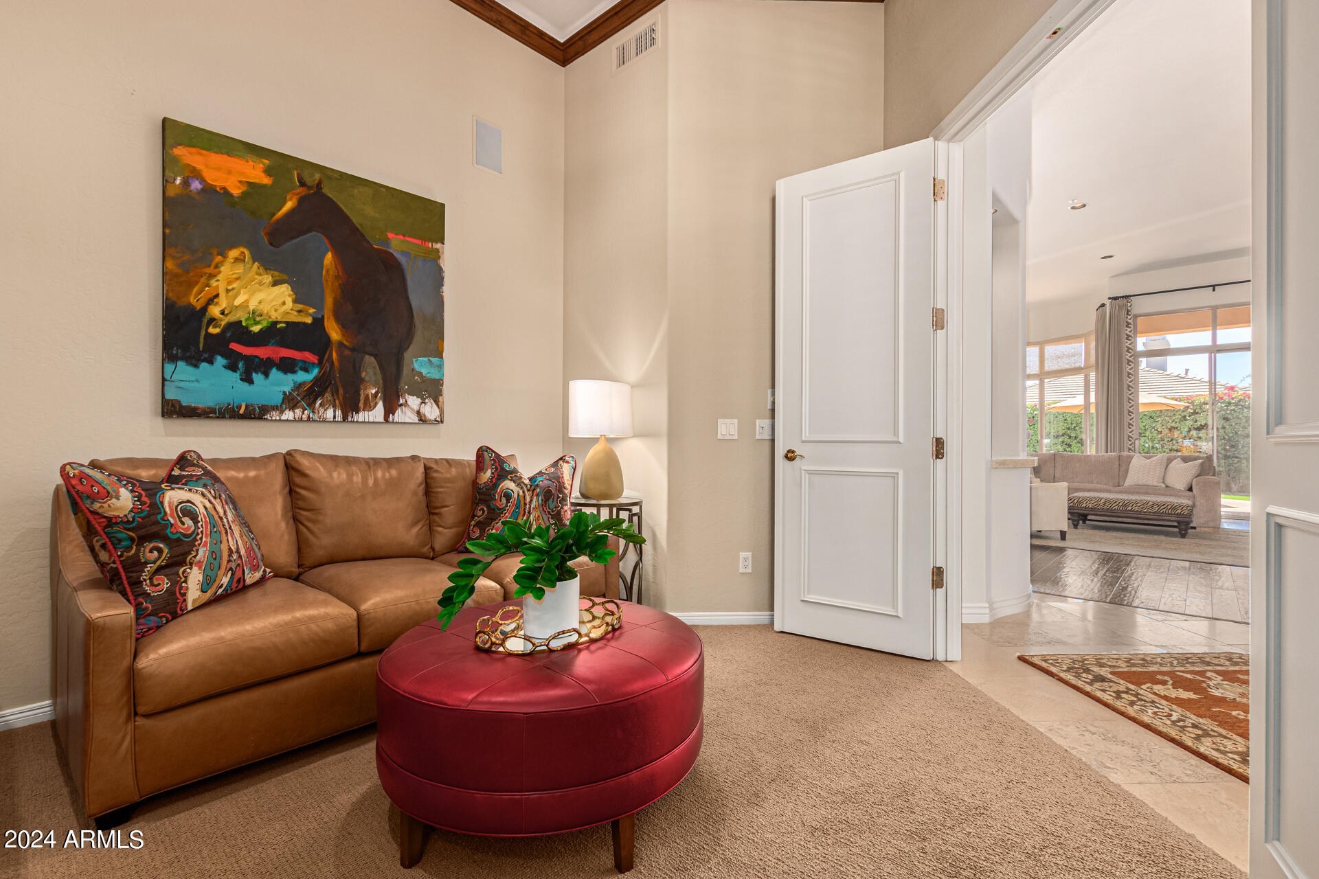 8233 E HOVERLAND Road