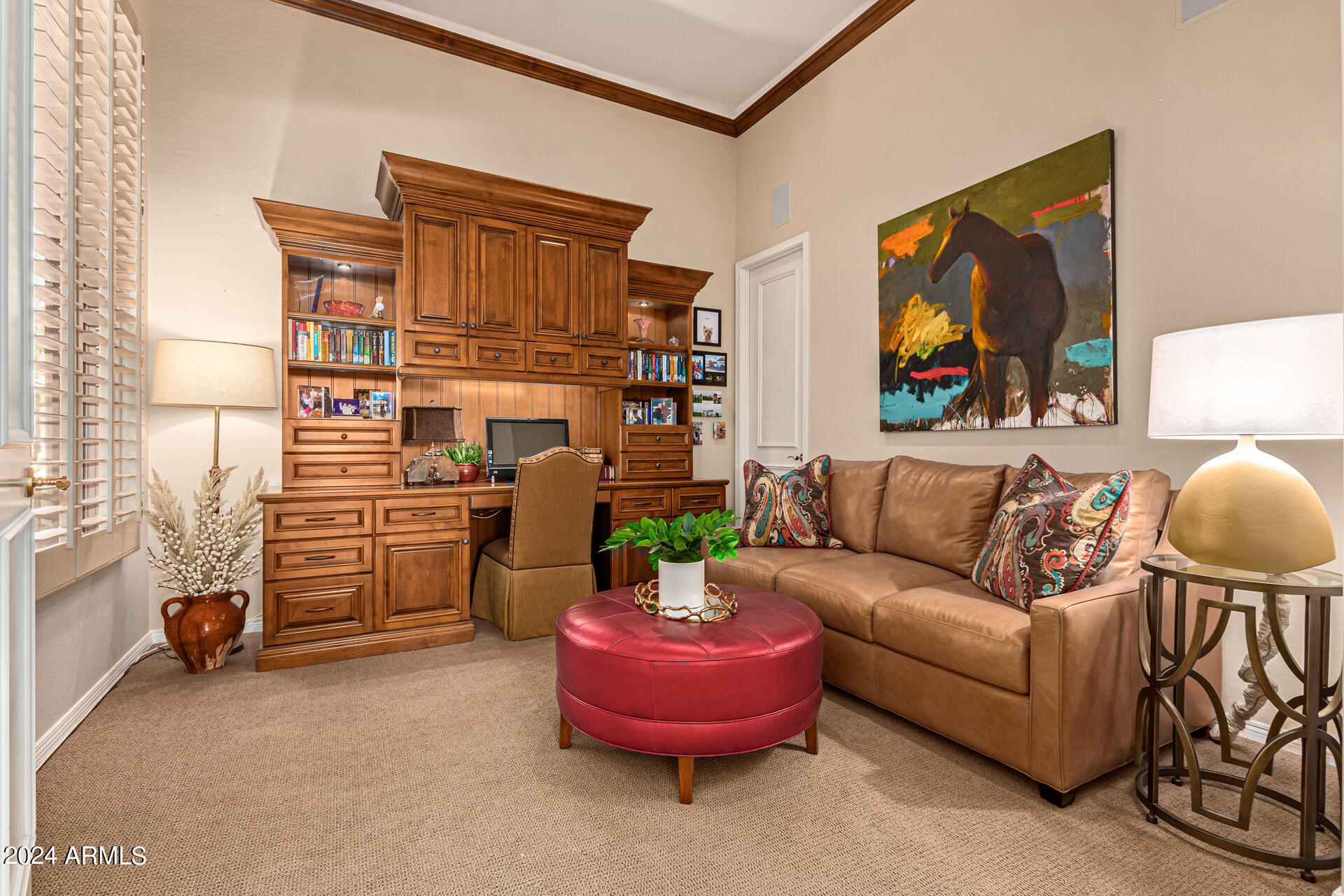 8233 E HOVERLAND Road