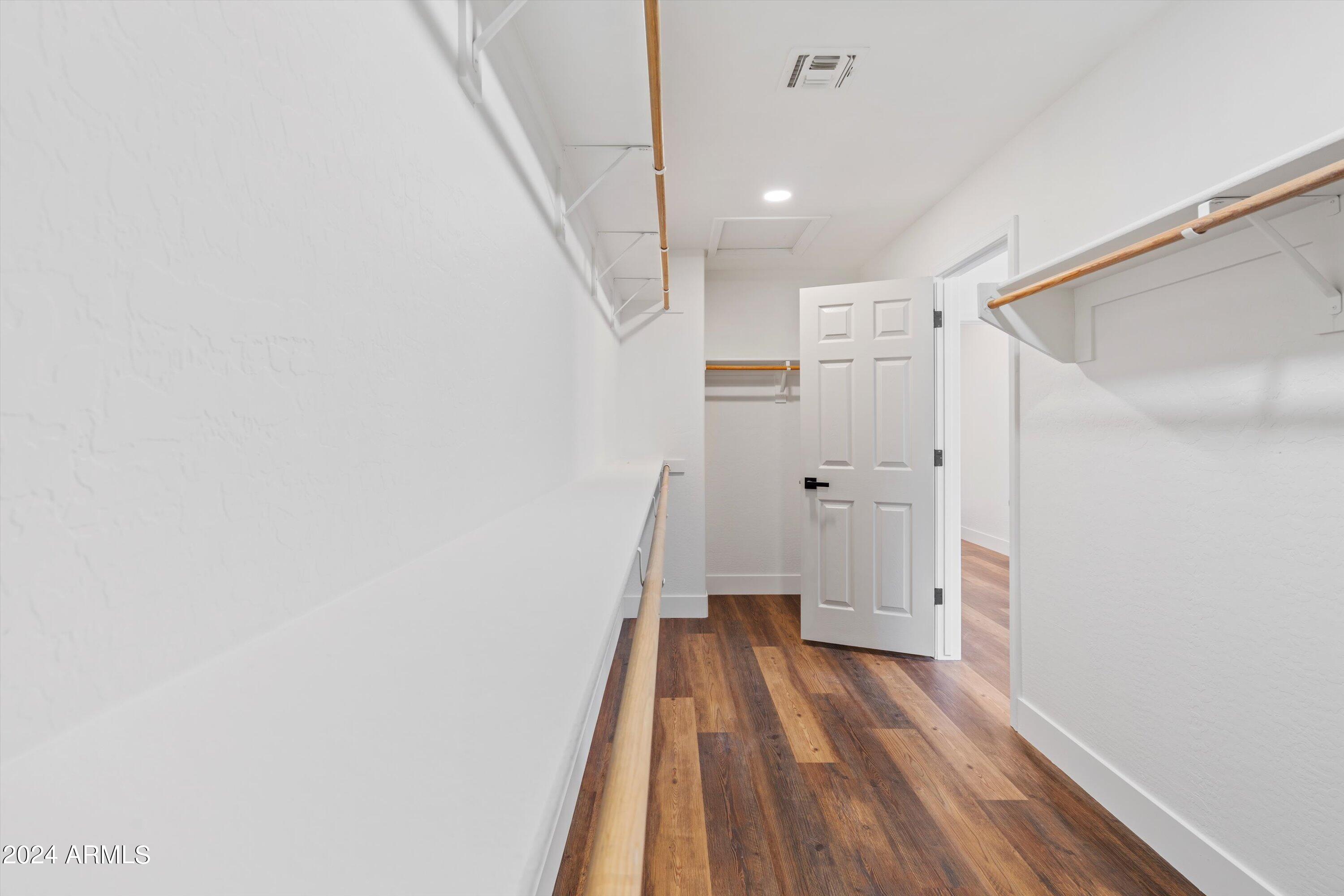 6874 W AVENIDA DEL REY Avenue