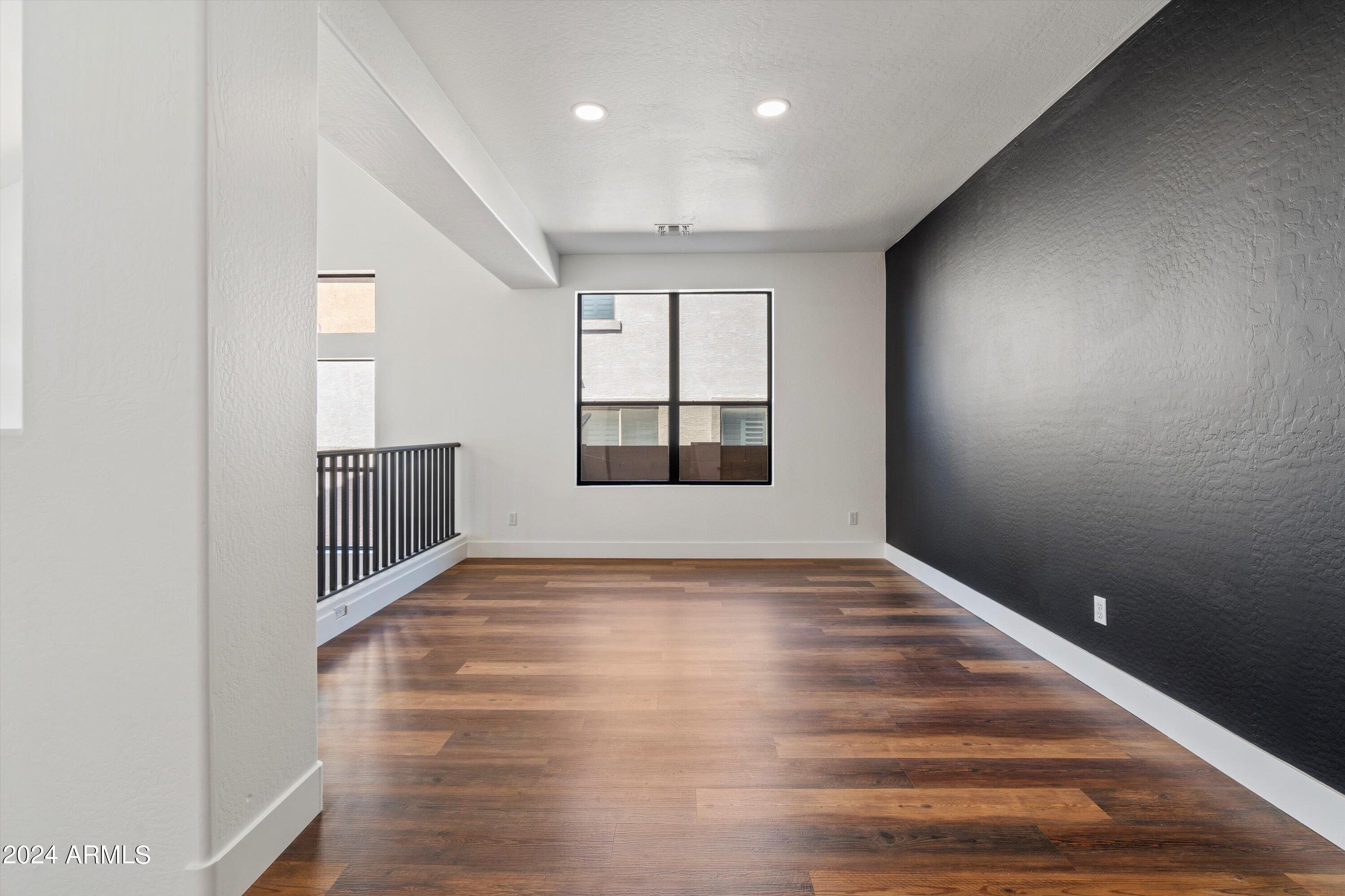 6874 W AVENIDA DEL REY Avenue