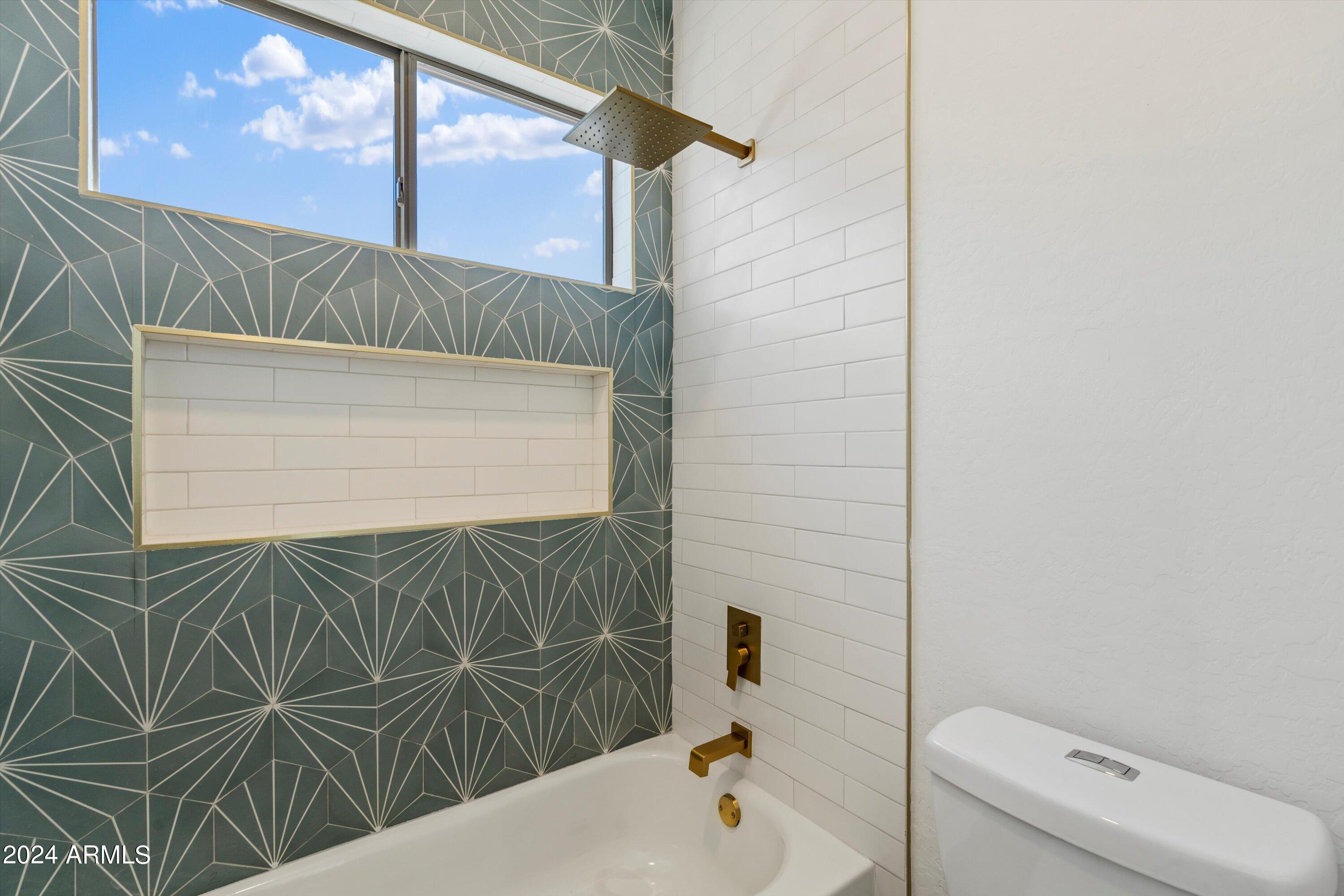 6874 W AVENIDA DEL REY Avenue