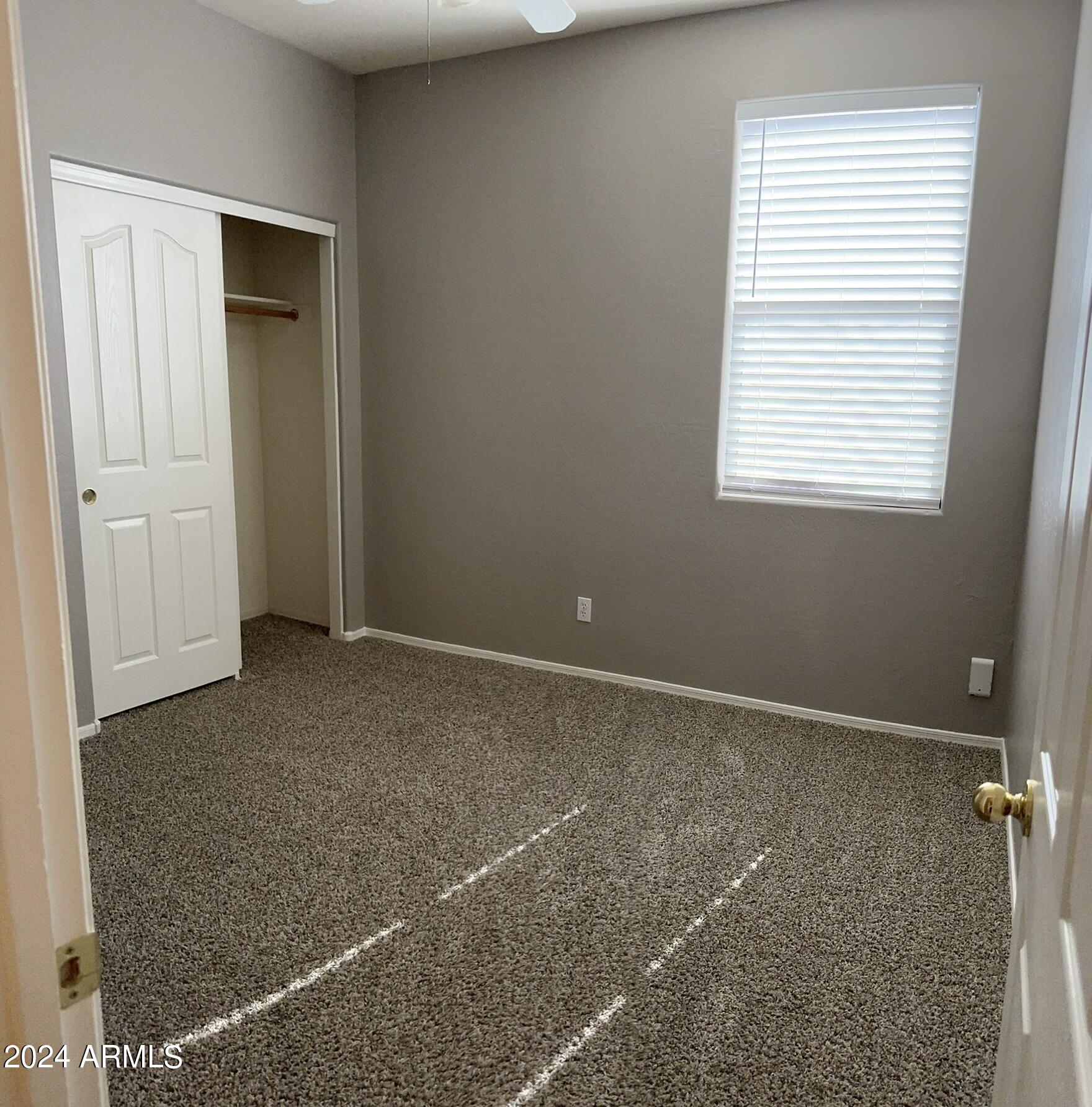 17020 W BRISTOL Lane