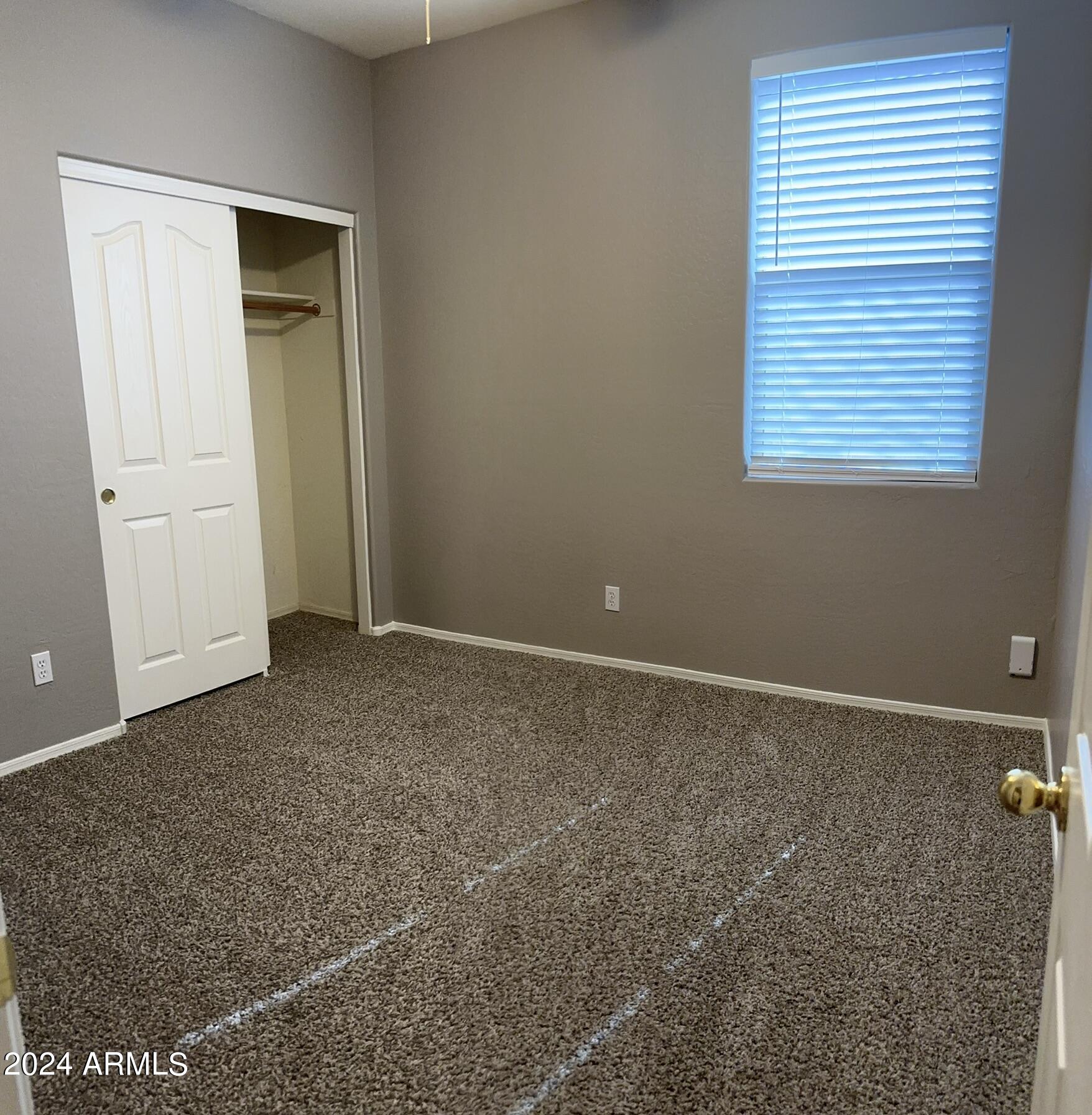 17020 W BRISTOL Lane