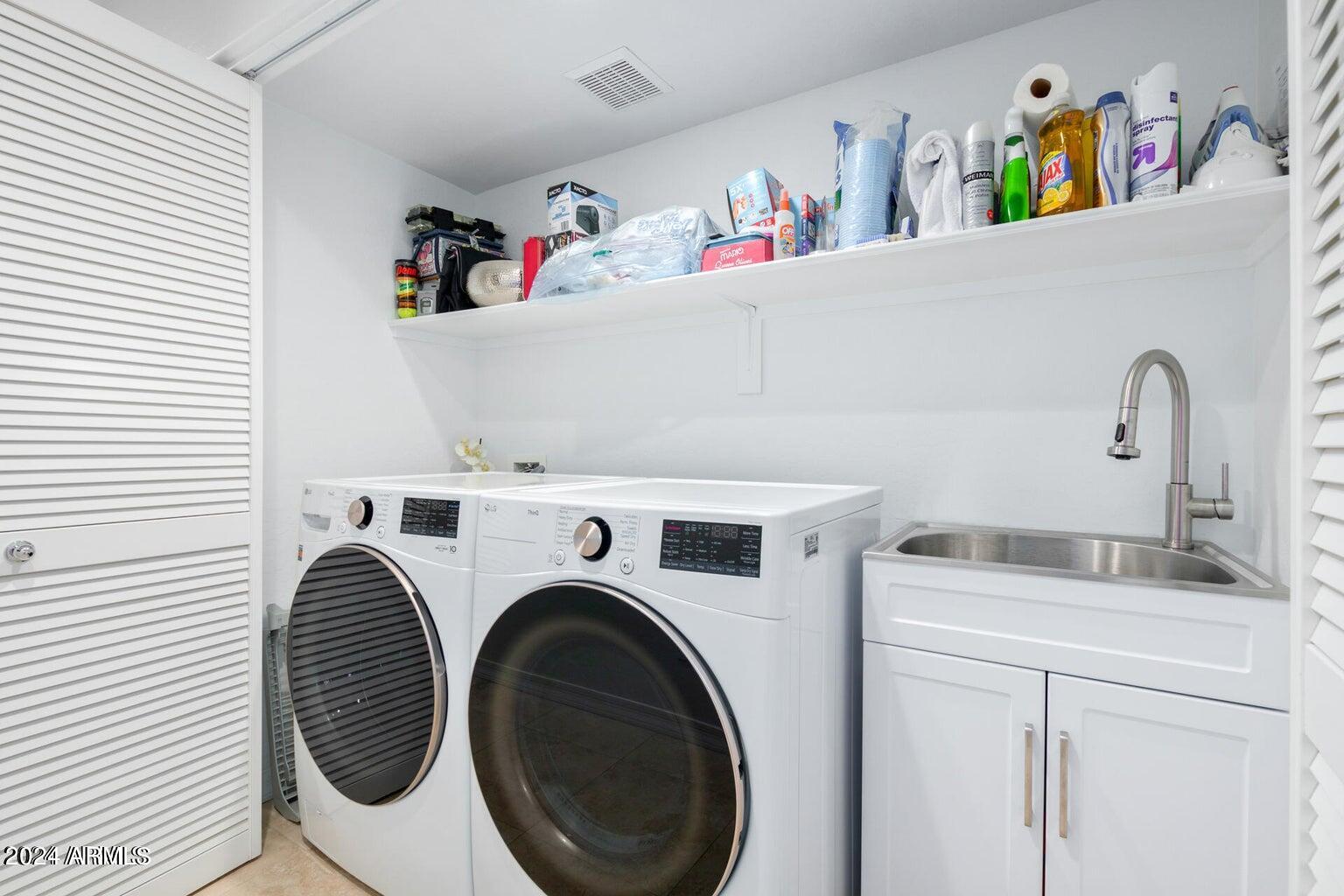 6940 E COCHISE Road, 1011