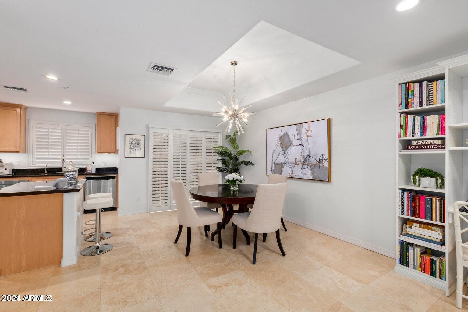 6940 E COCHISE Road, 1011