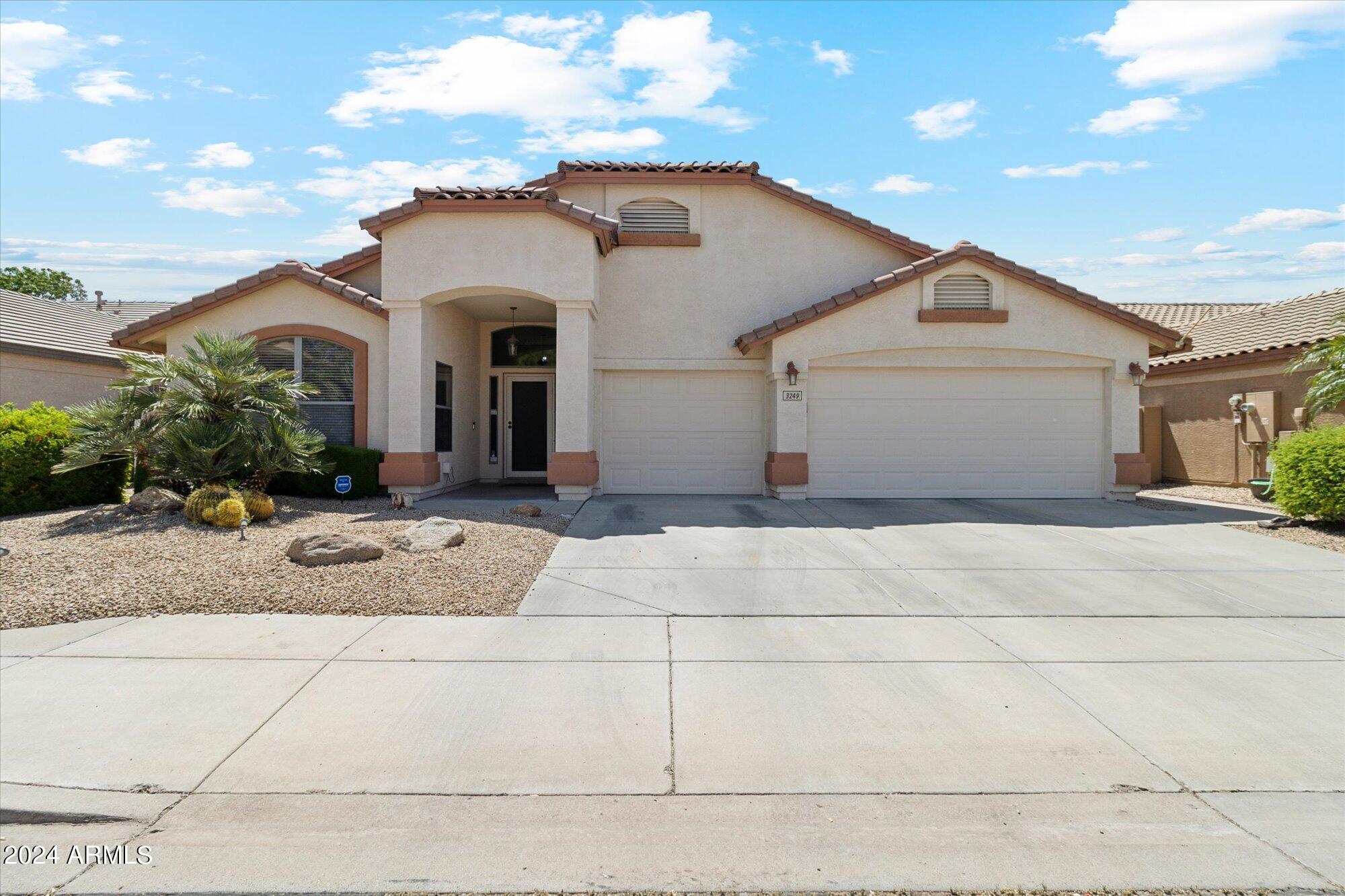 3249 W ADOBE DAM Road