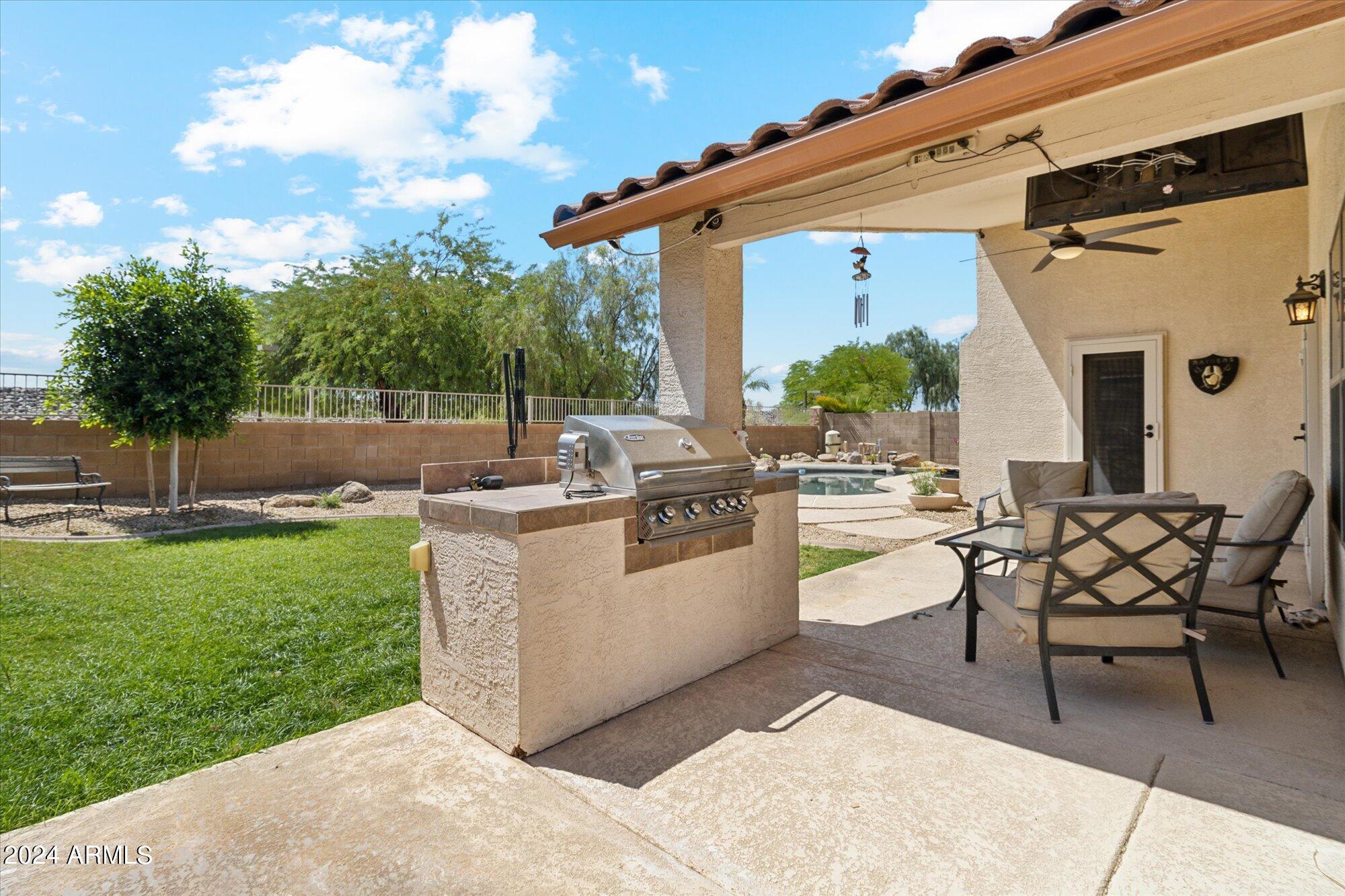 3249 W ADOBE DAM Road