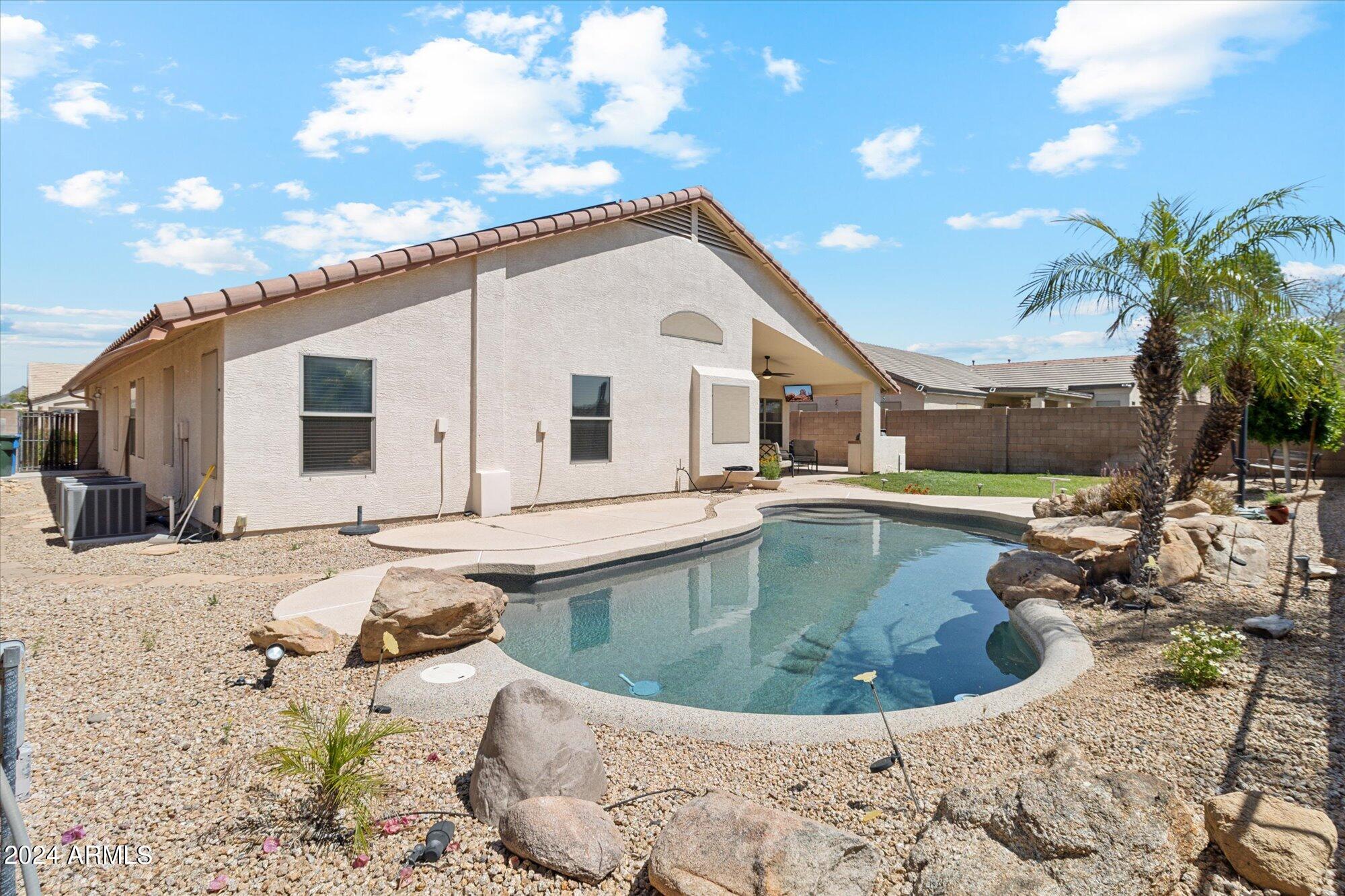 3249 W ADOBE DAM Road
