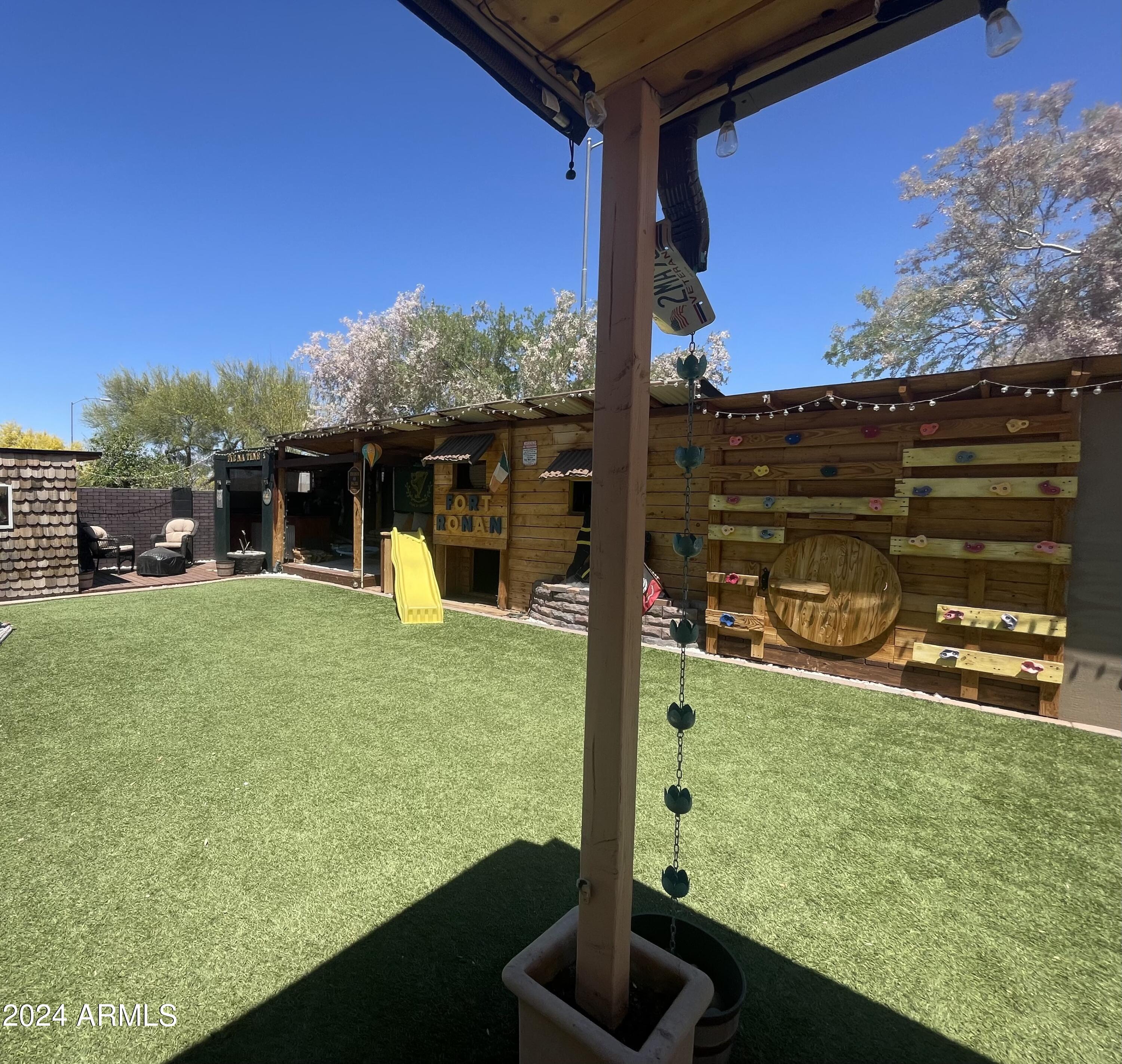 10642 E BRAMBLE Avenue