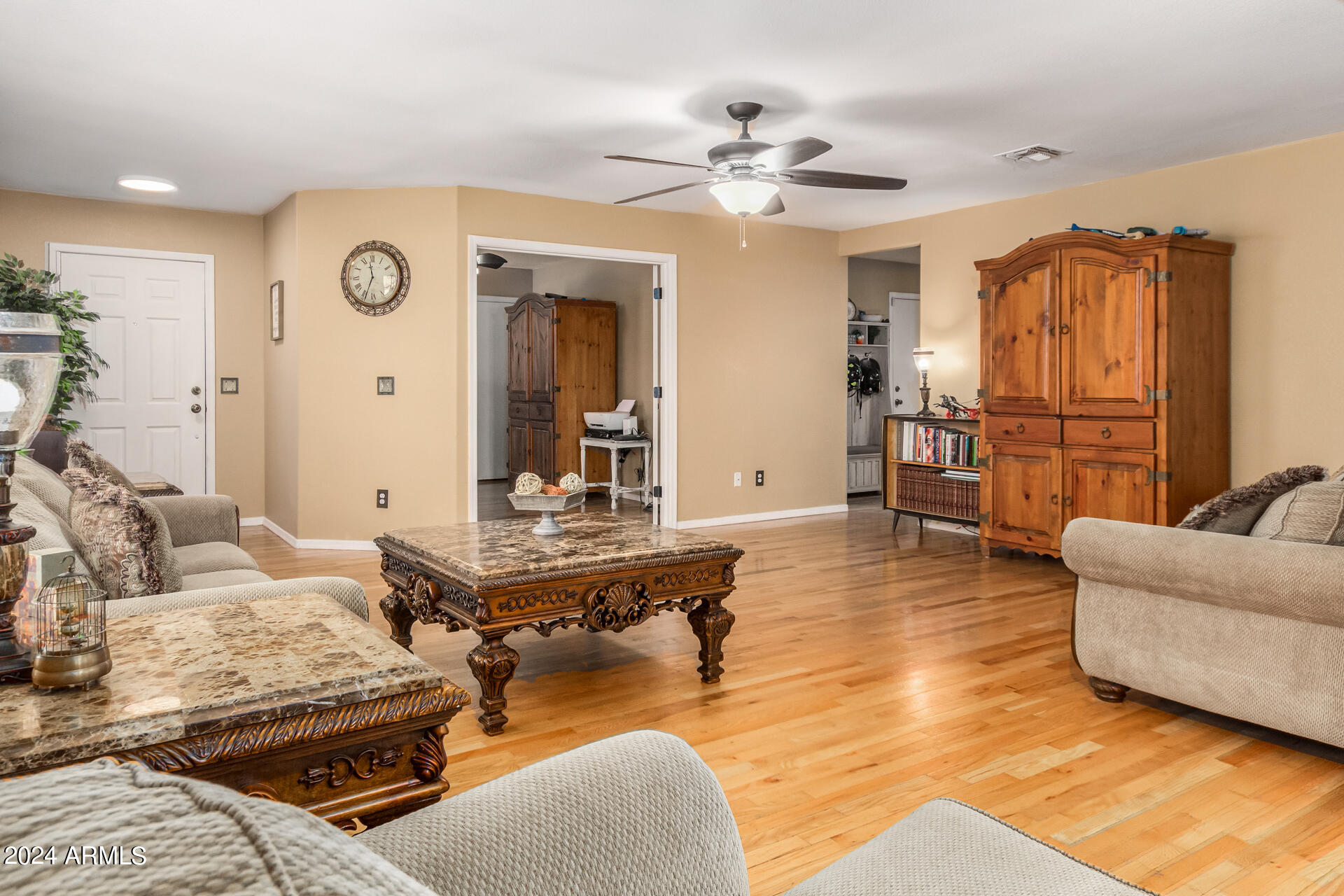 10642 E BRAMBLE Avenue