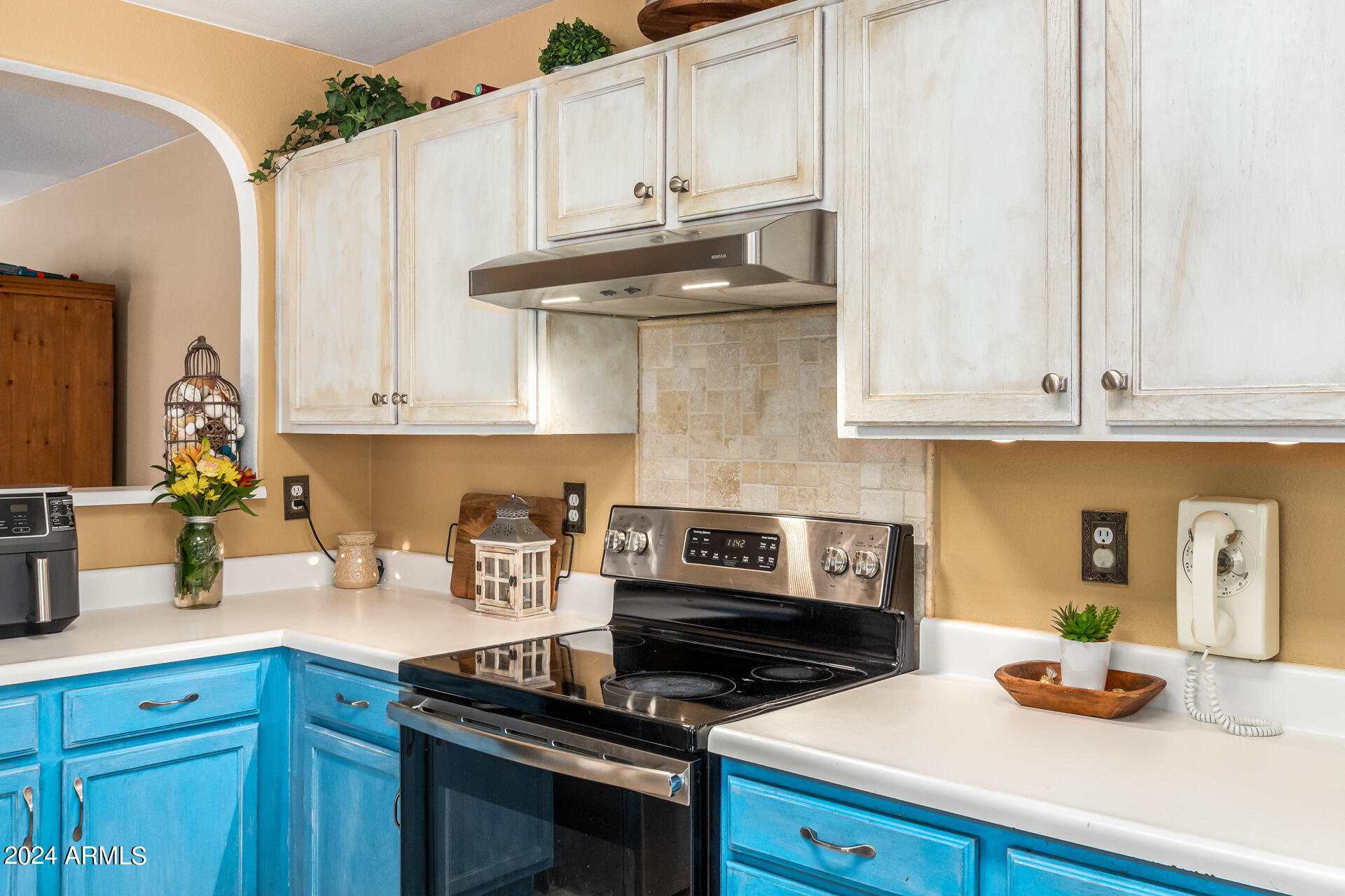 10642 E BRAMBLE Avenue