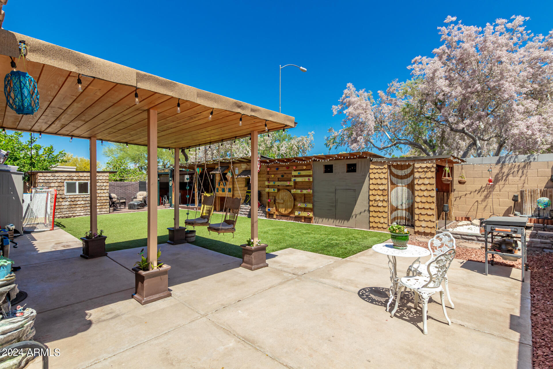 10642 E BRAMBLE Avenue