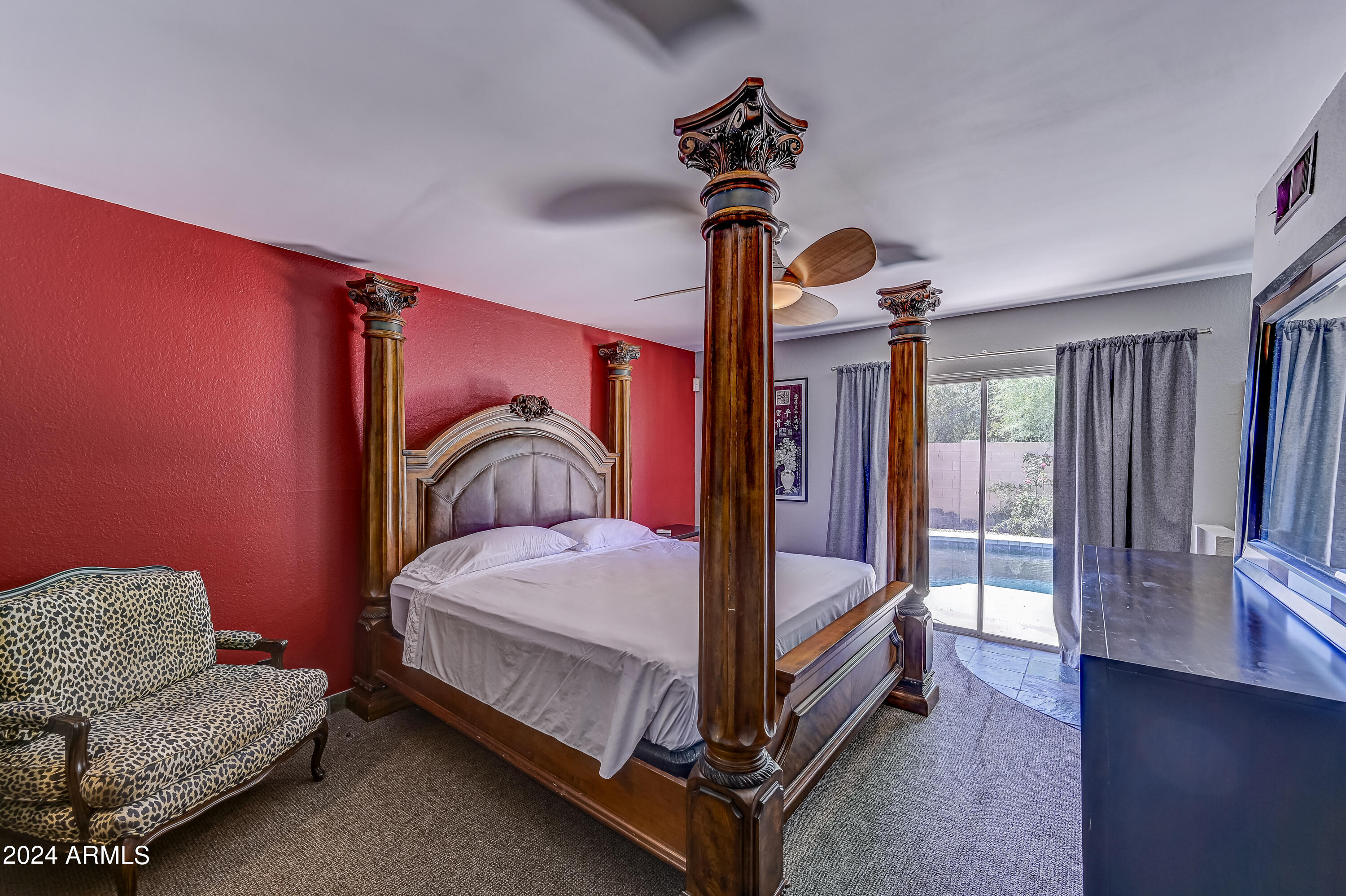 3917 E CORRINE Drive