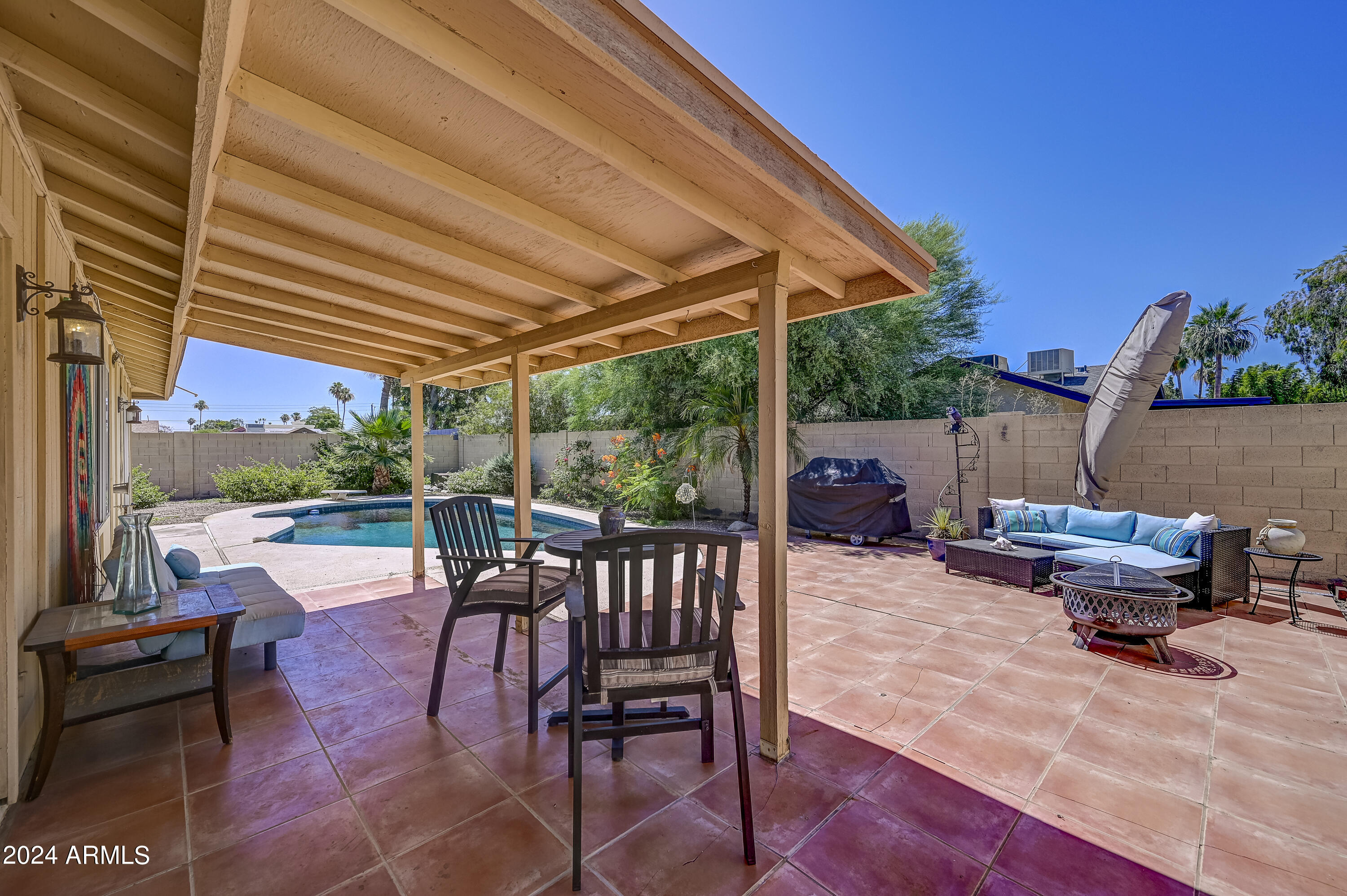 3917 E CORRINE Drive