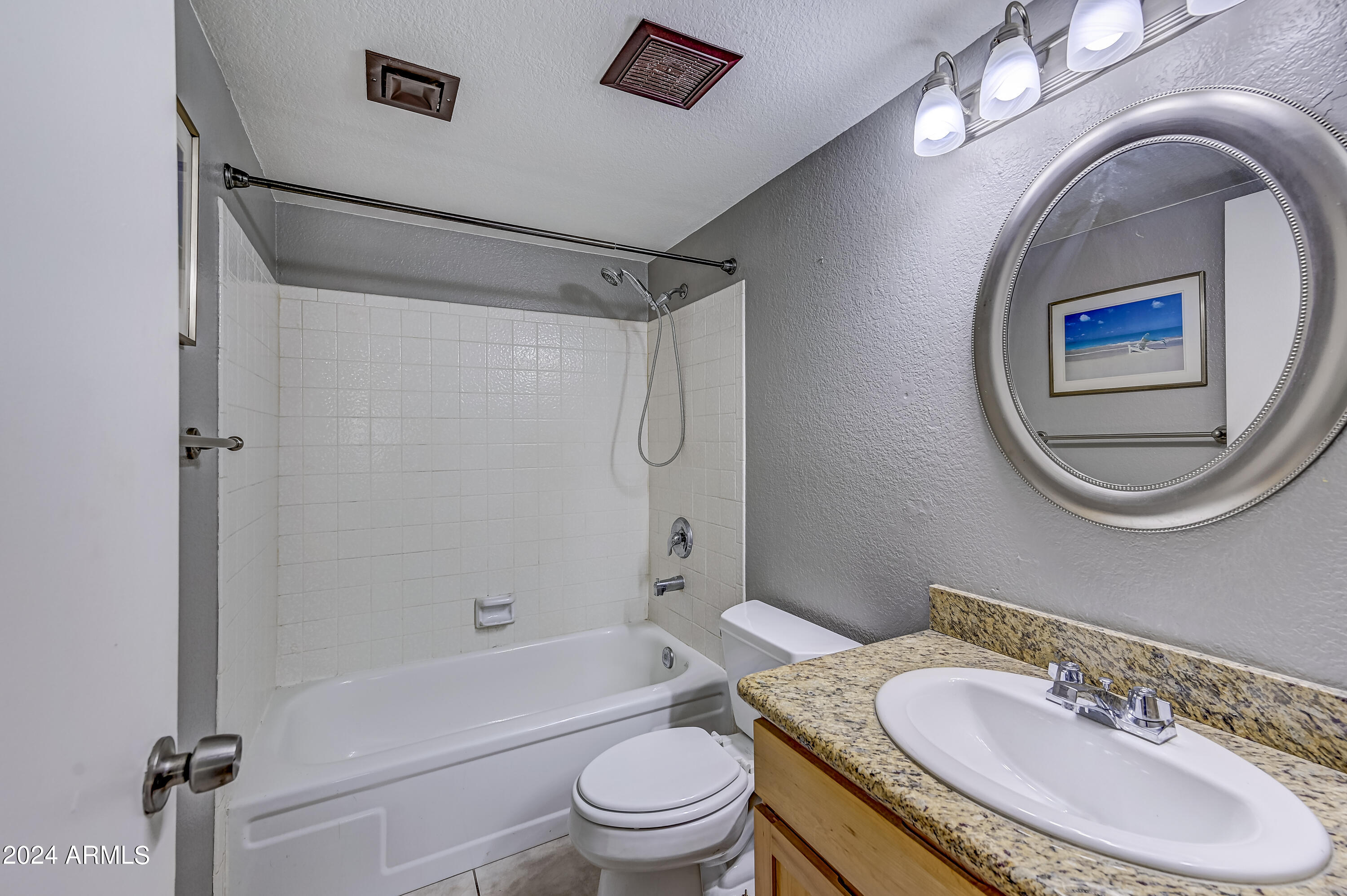 3917 E CORRINE Drive