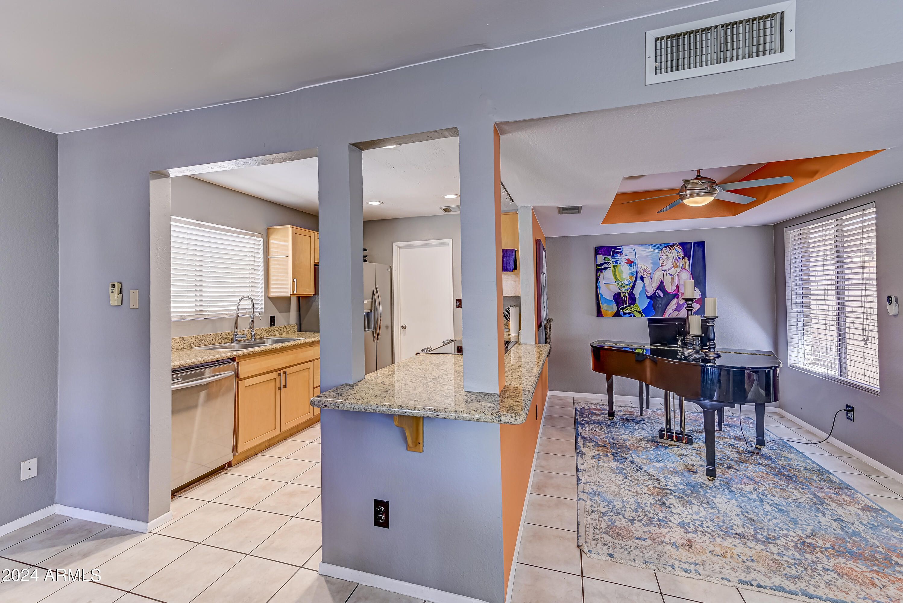 3917 E CORRINE Drive