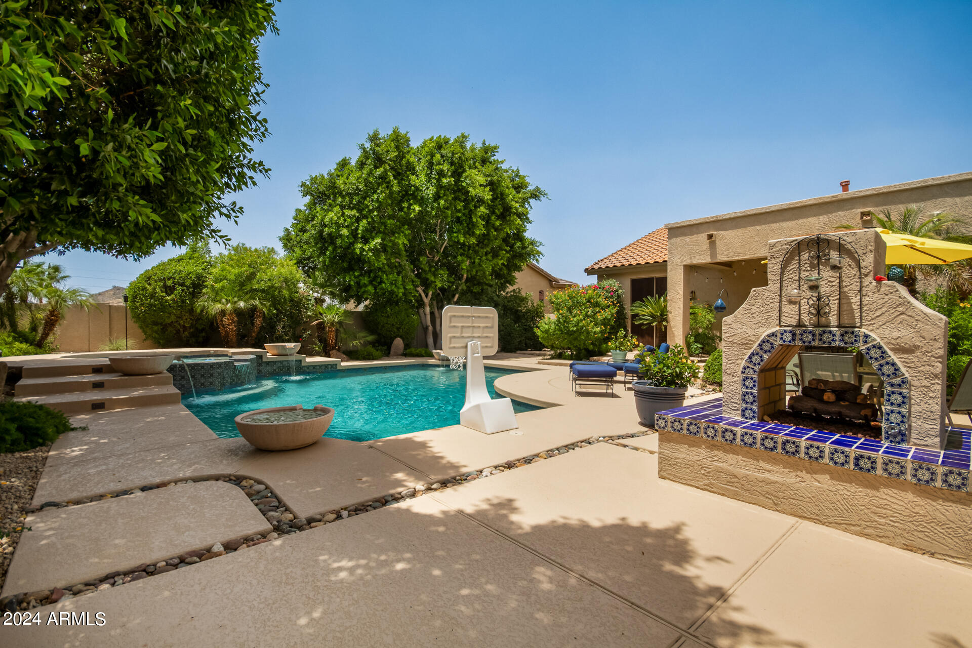 6217 W BUCKHORN Trail