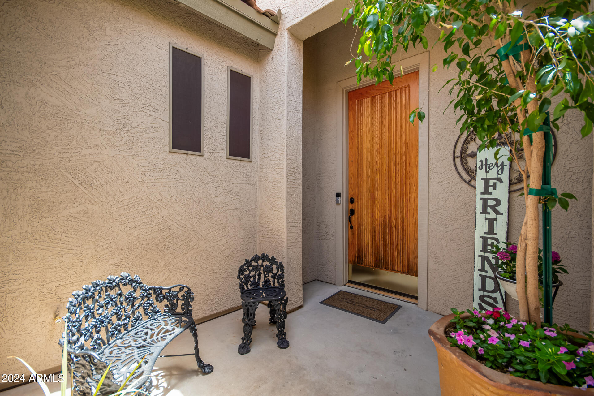 6217 W BUCKHORN Trail