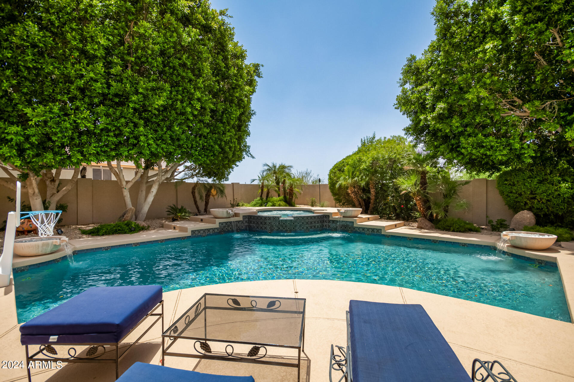 6217 W BUCKHORN Trail