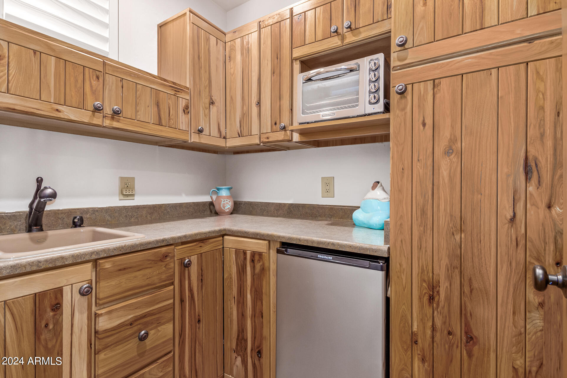 8132 E WINDWOOD Lane